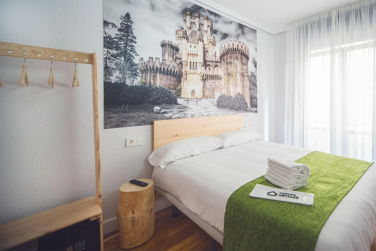 Bedroom, Bed in Casual Serantes