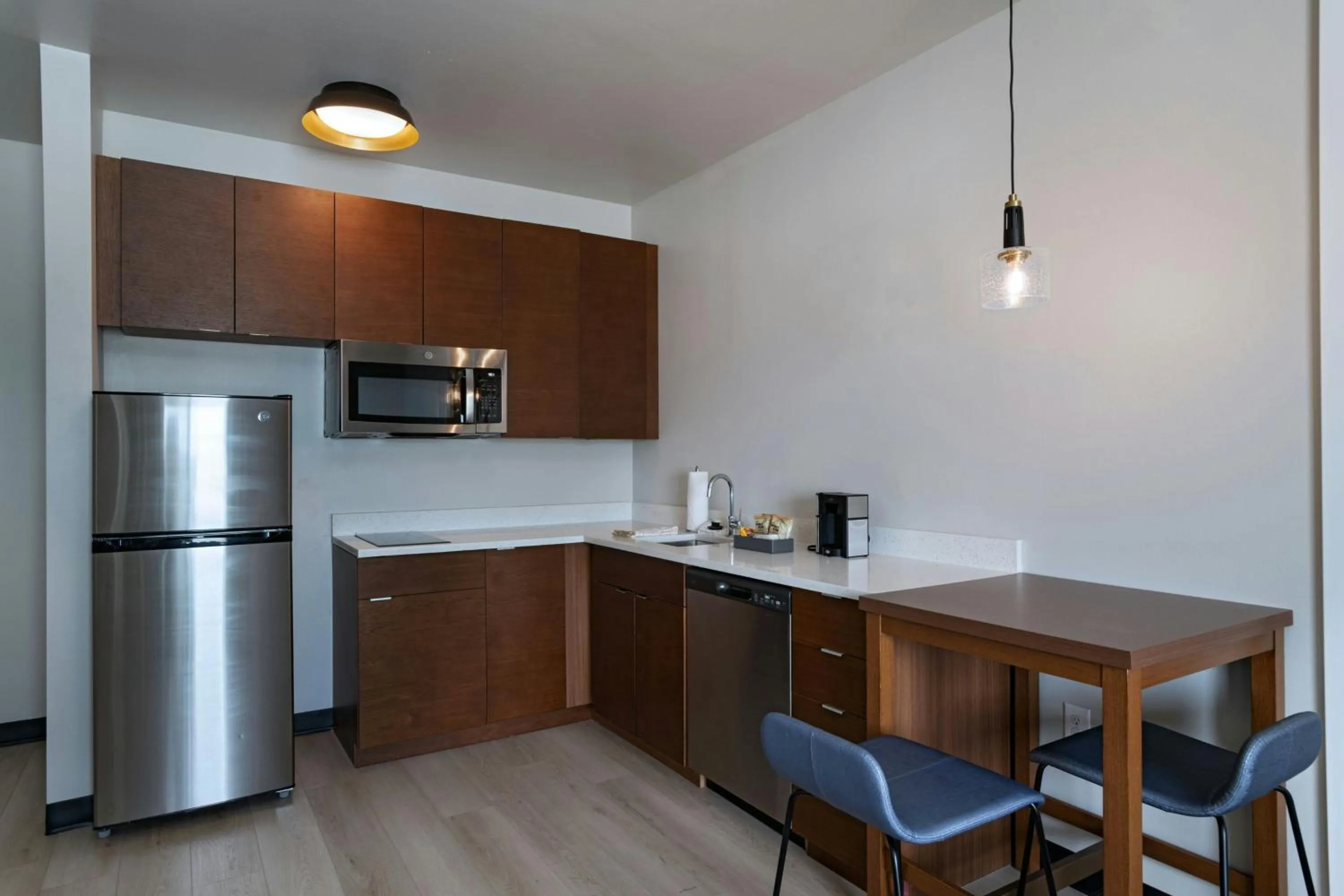 Kitchen or kitchenette in Residence Inn by Marriott Georgetown