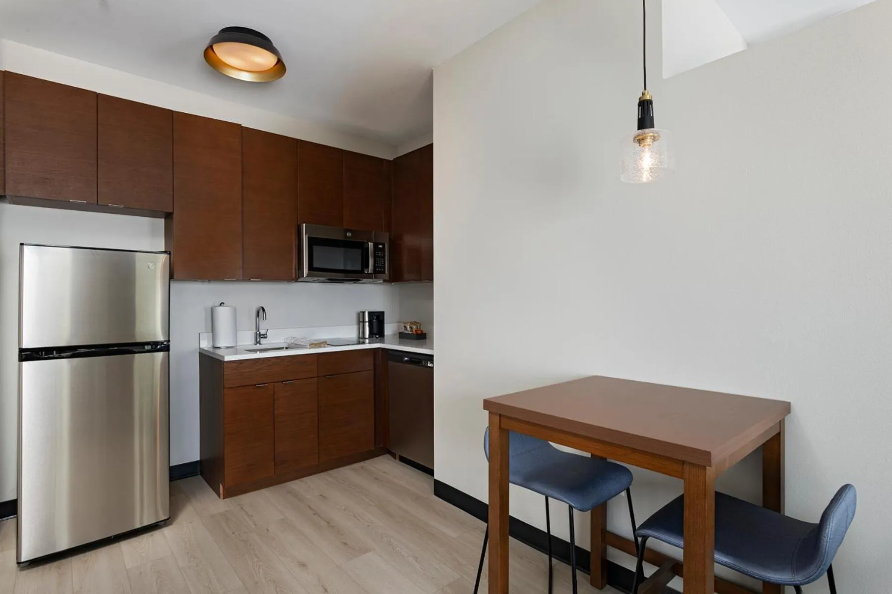 Kitchen or kitchenette in Residence Inn by Marriott Georgetown