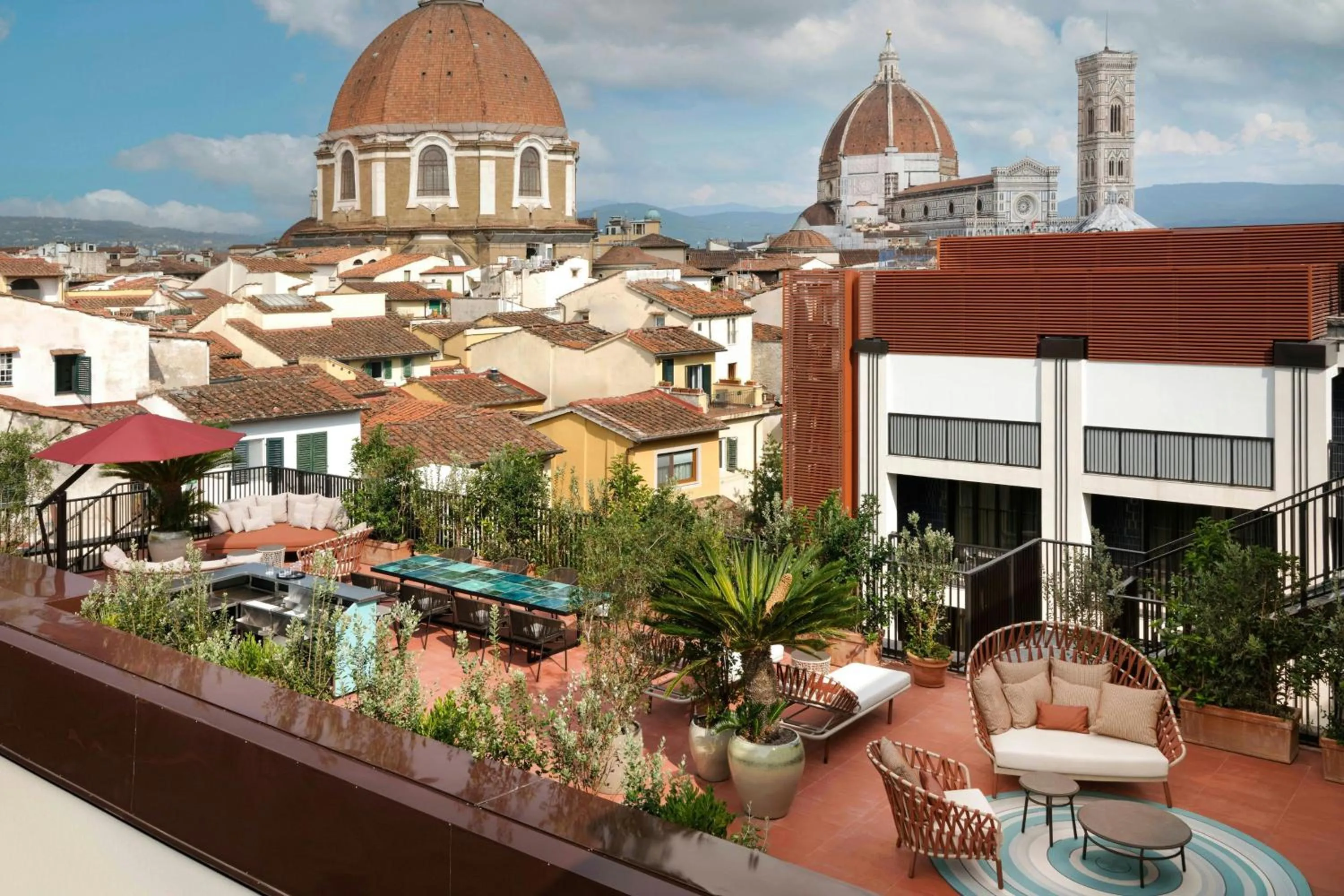 Photo of the whole room in W Florence