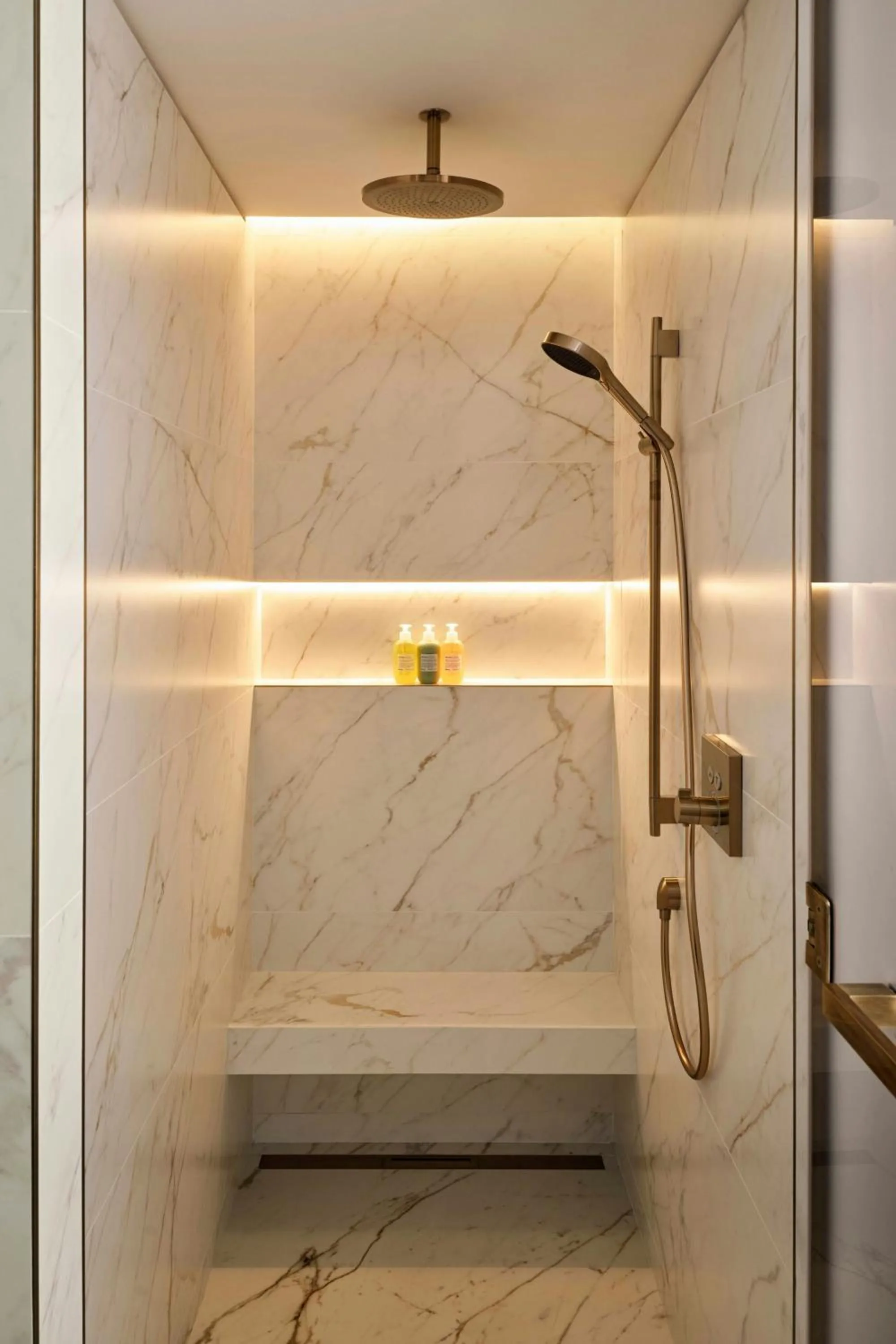 Bathroom in W Florence