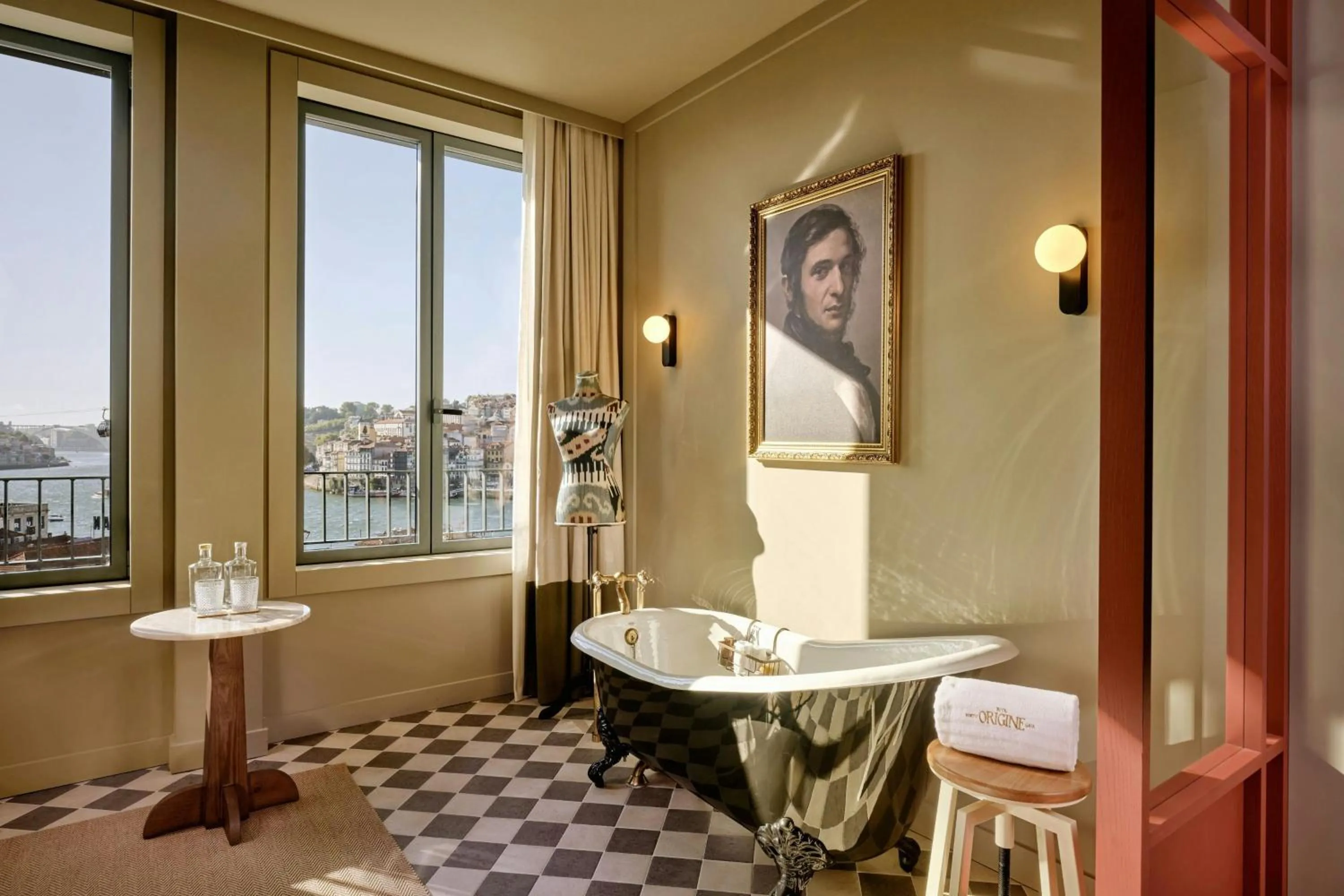 Photo of the whole room in Origine Porto Gaia, a Tribute Portfolio Hotel