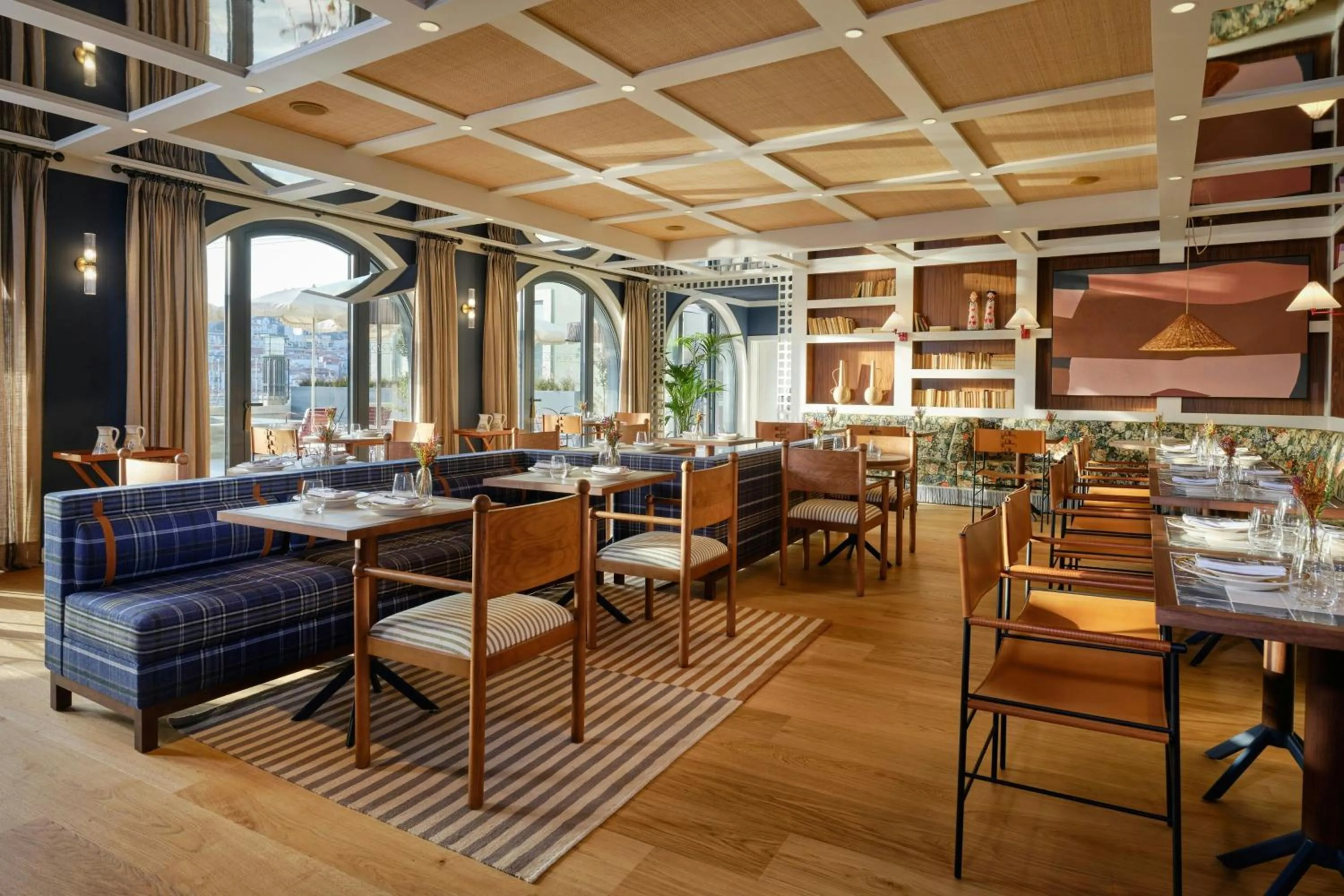 Restaurant/places to eat in Origine Porto Gaia, a Tribute Portfolio Hotel