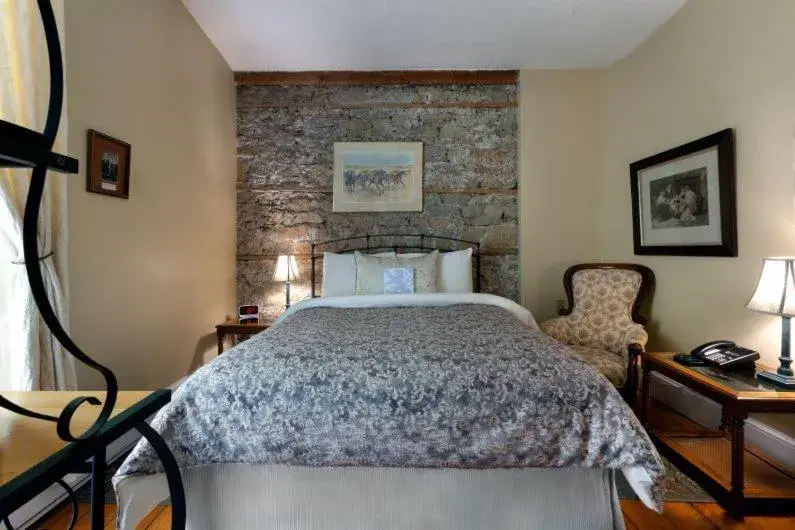 Queen Room with Garden View in The Breadalbane Inn Queen Room with Garden View in The Breadalbane Inn
