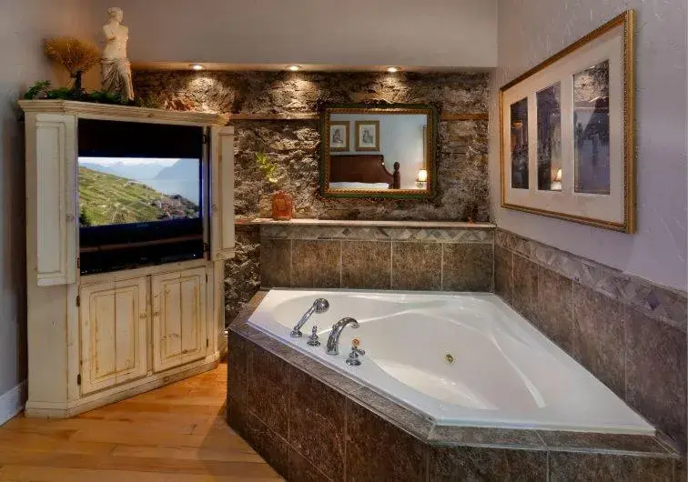 Queen Suite with Spa Bath in The Breadalbane Inn Queen Suite with Spa Bath in The Breadalbane Inn