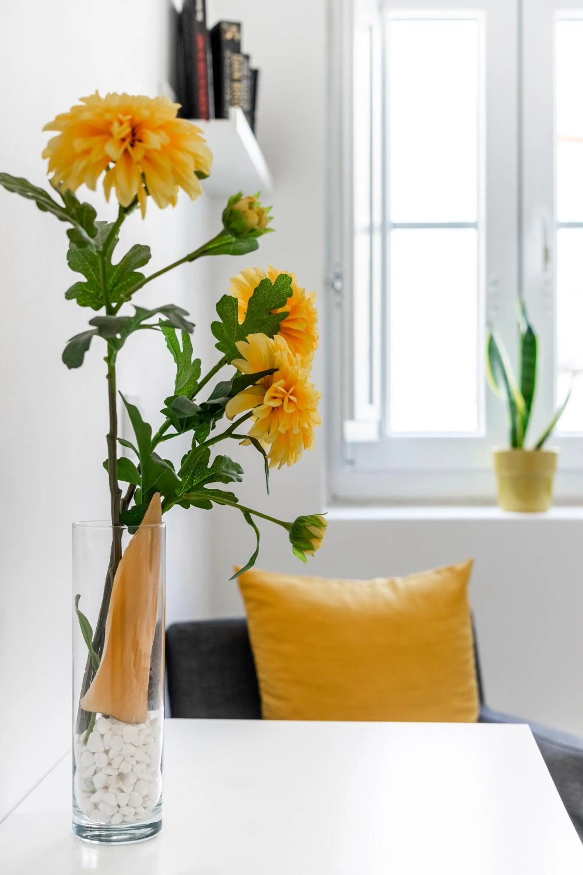 Seating area in Castle Inn Lisbon Apartments