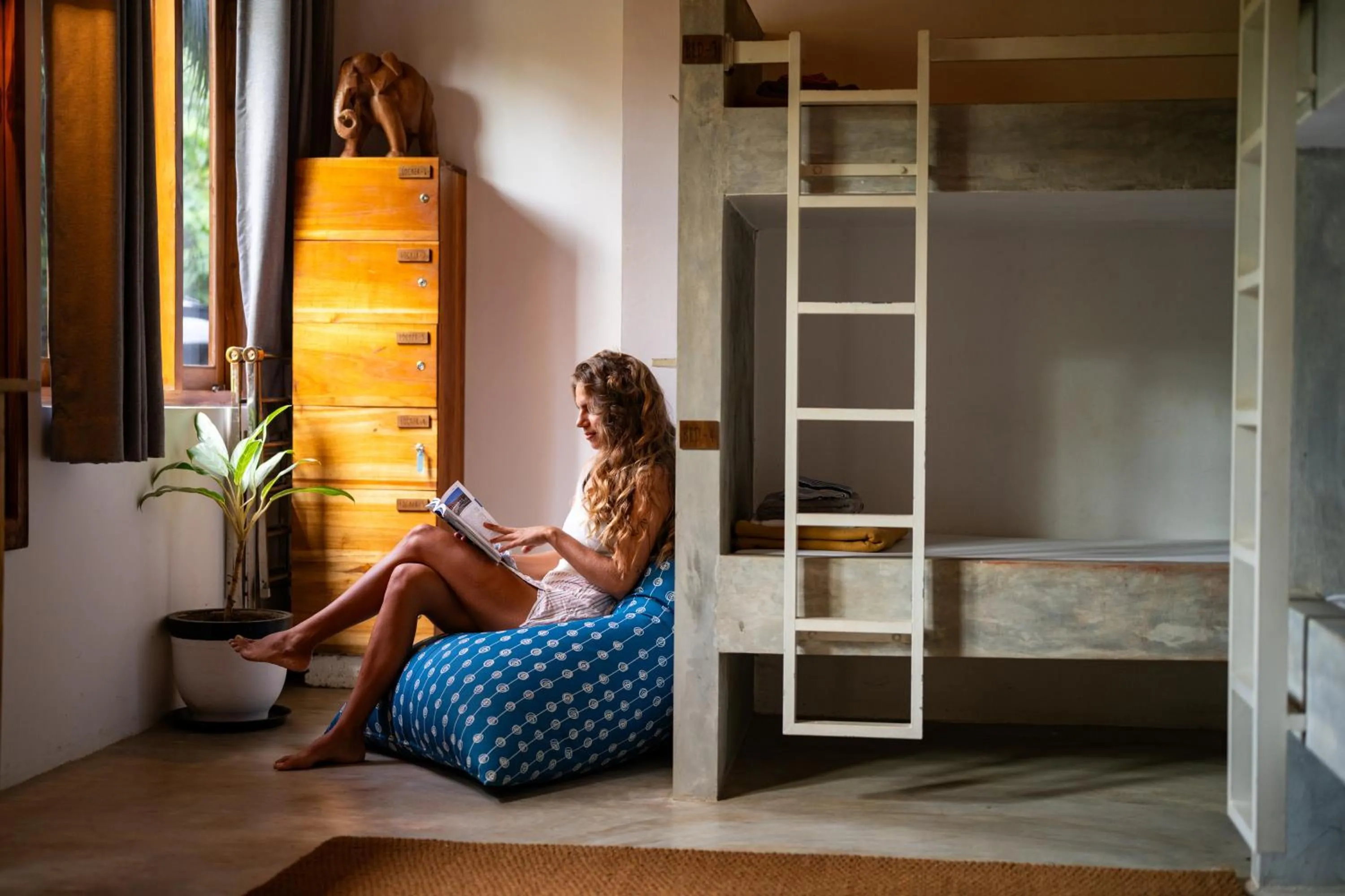 Bed in 4-Bed Female Dormitory Room in Salt House