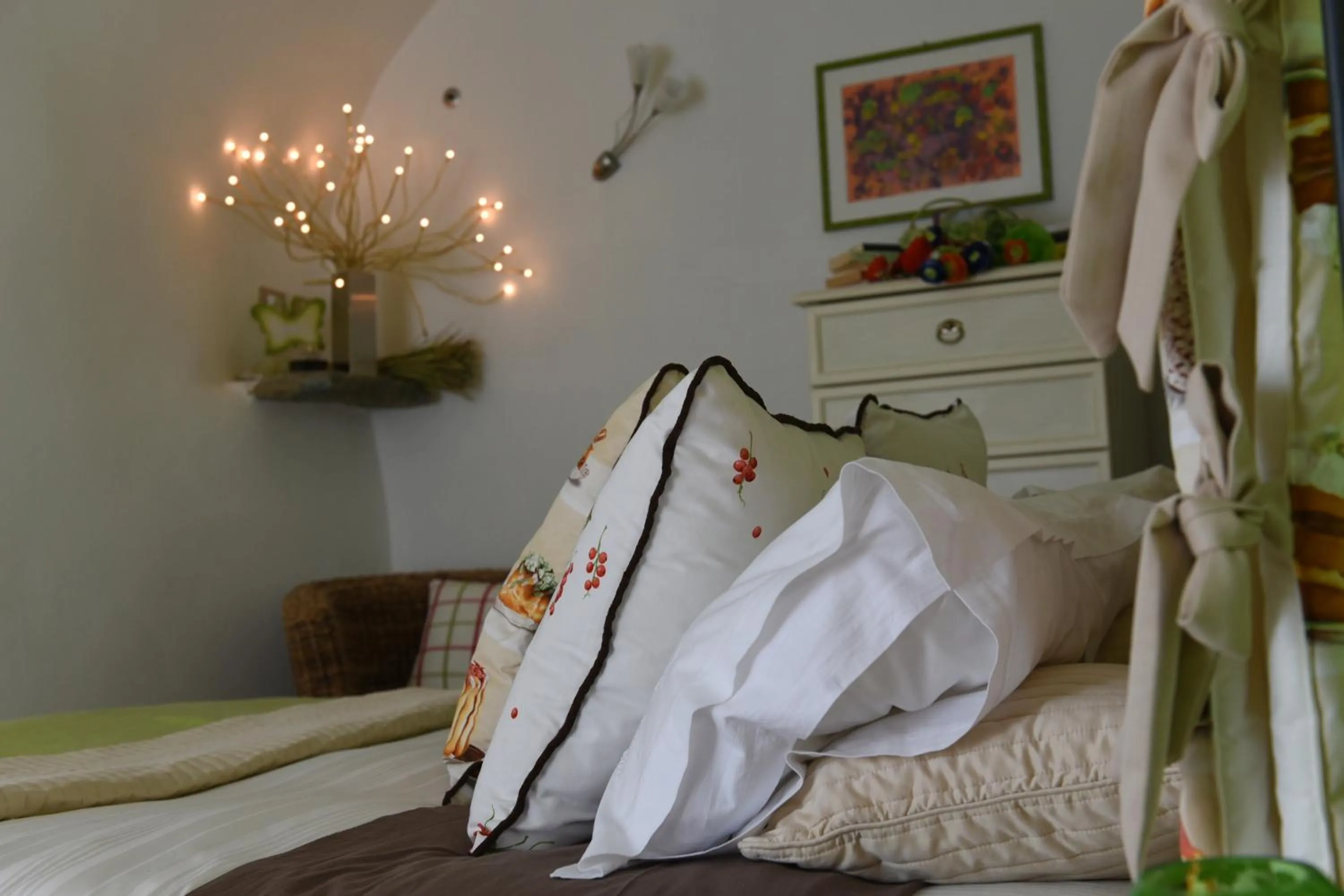 Photo of the whole room, Bed in B&B Va...lentina