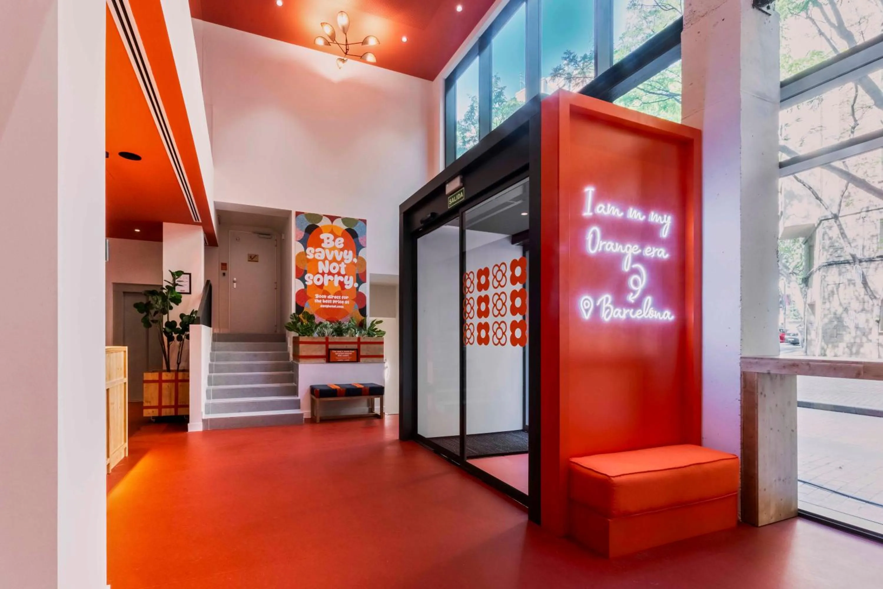 Facade/entrance in easyHotel Barcelona La Sagrera