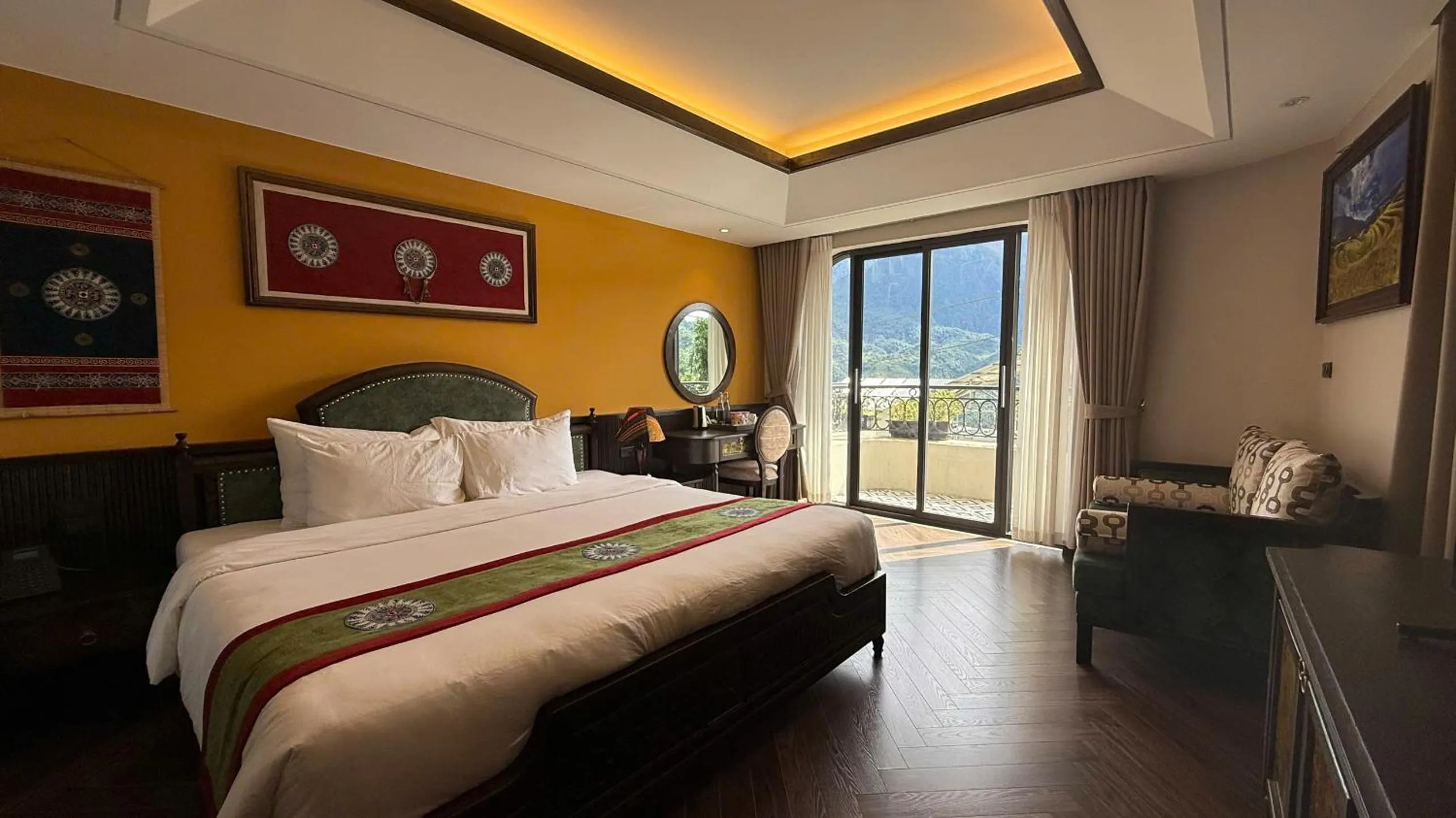 Bed in Fansipan View Hotel