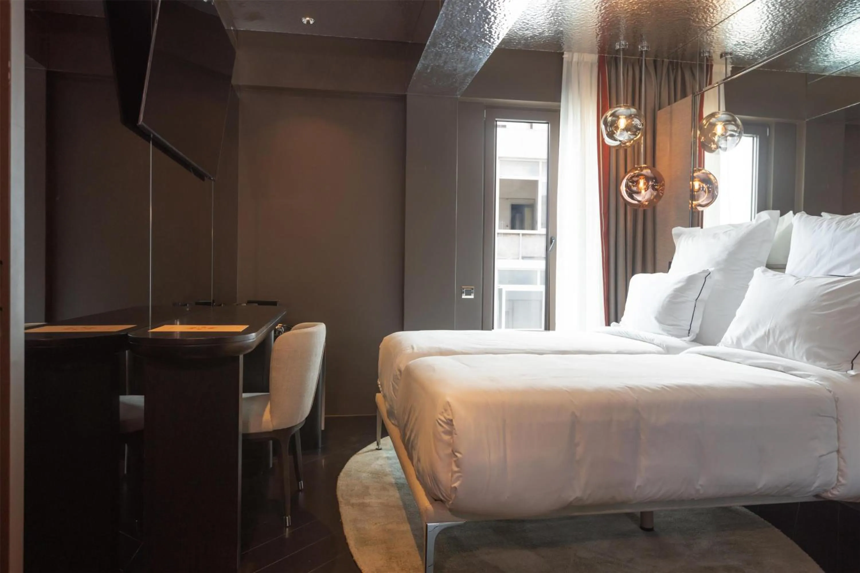 Bedroom, Bed in Adia Aluma Athens, Curio Collection By Hilton