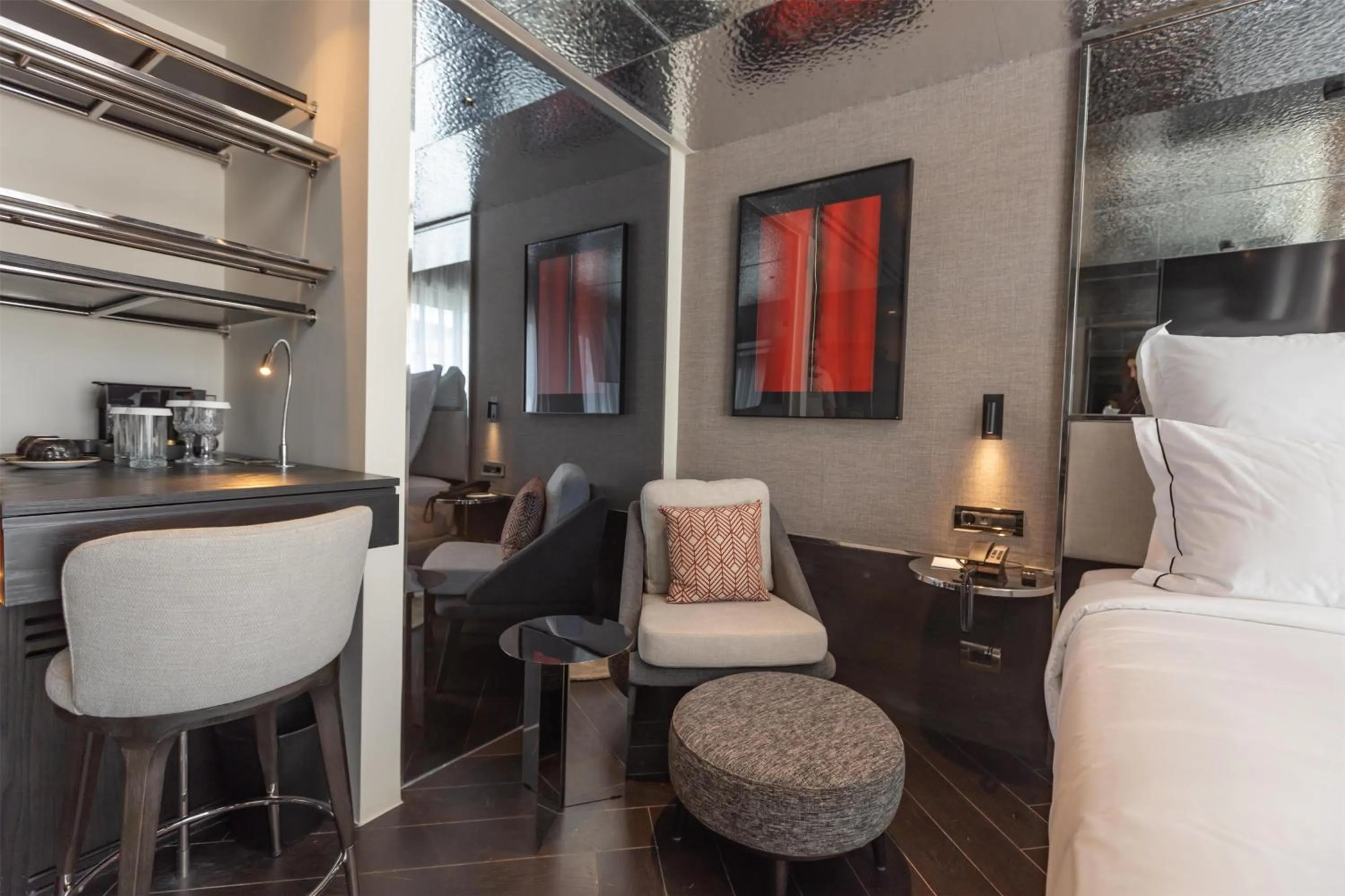 Bedroom, Bed in Adia Aluma Athens, Curio Collection By Hilton