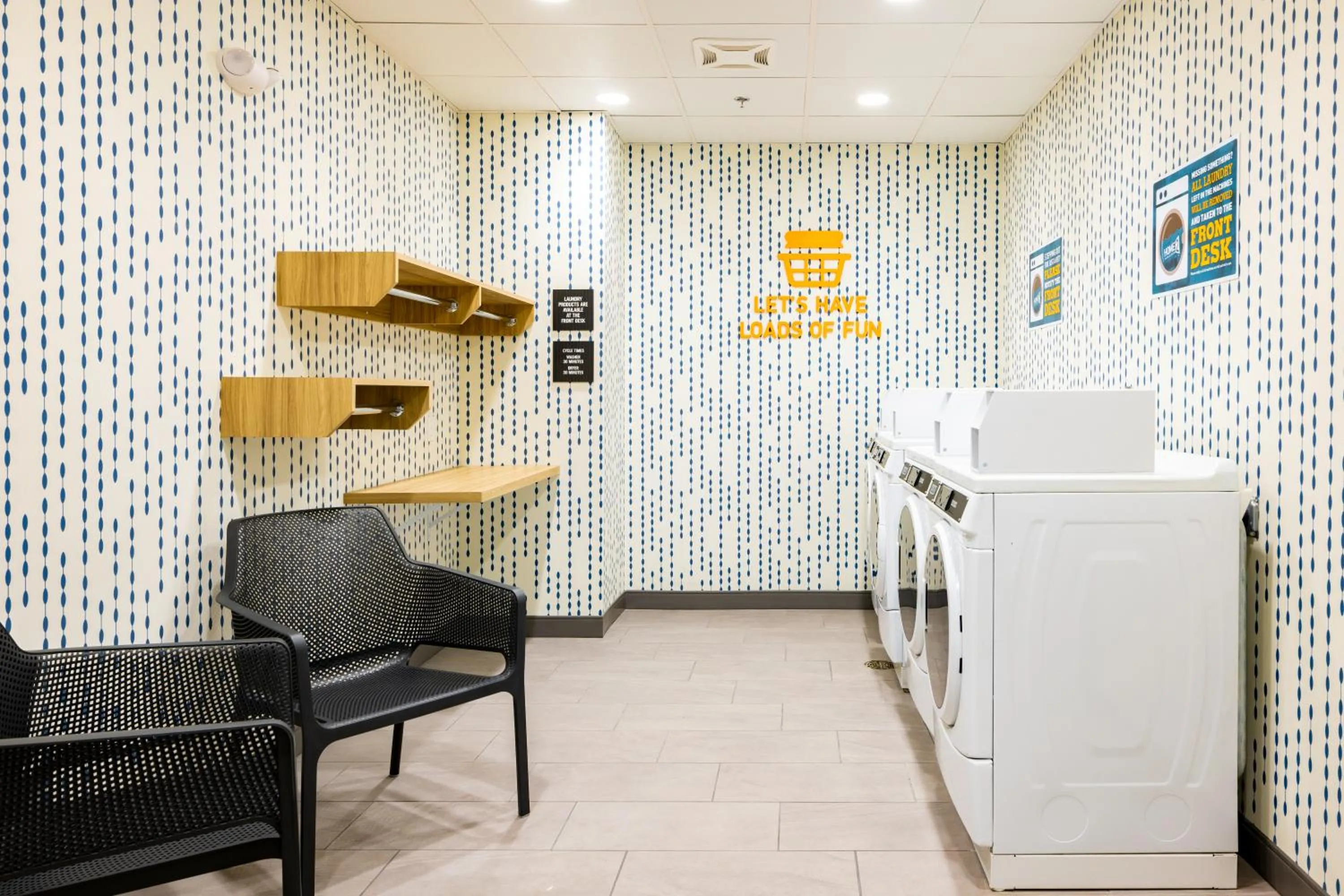 laundry in Home2 Suites By Hilton Kalamazoo Southeast