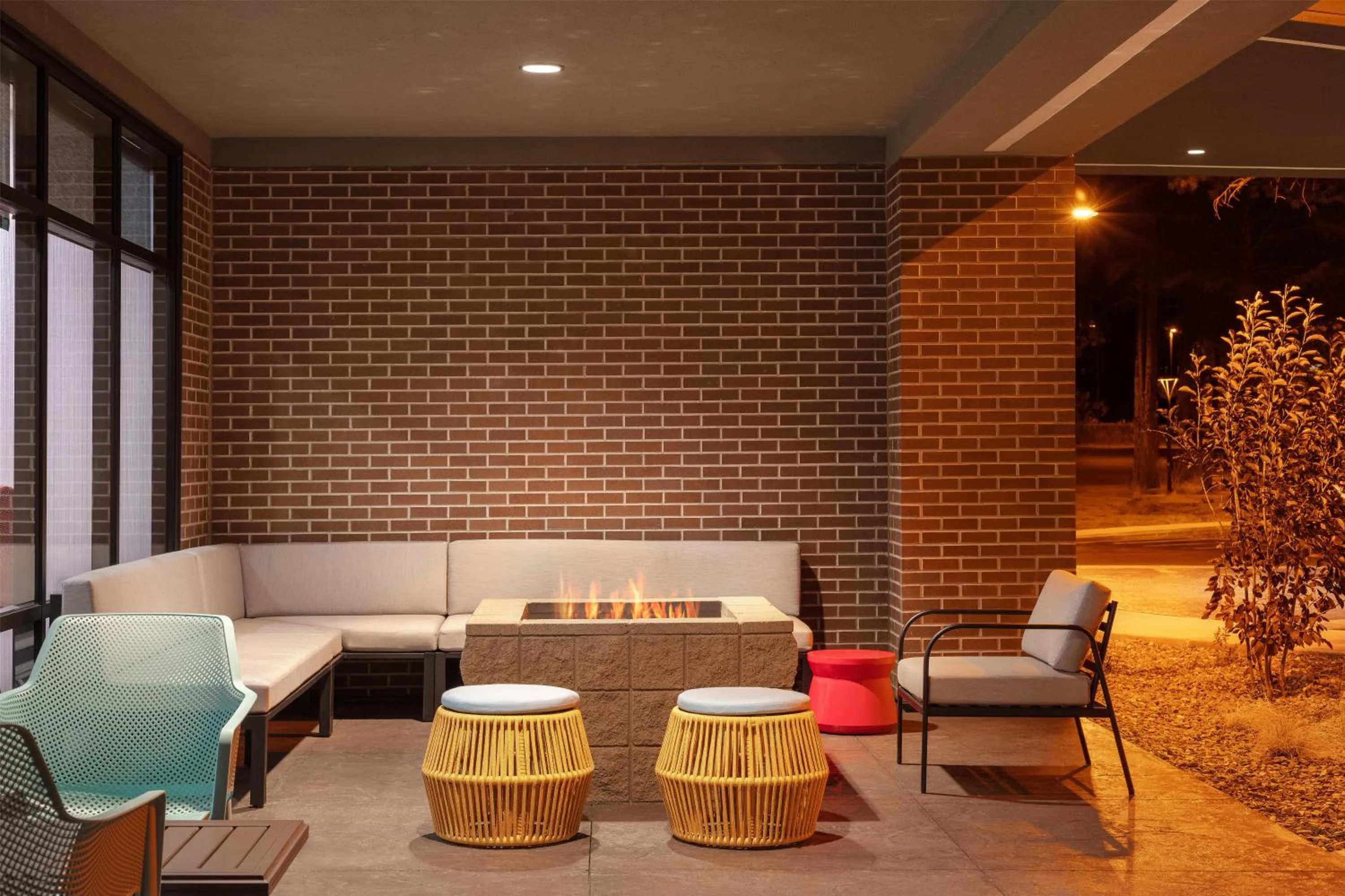 Patio in Home2 Suites By Hilton Flagstaff