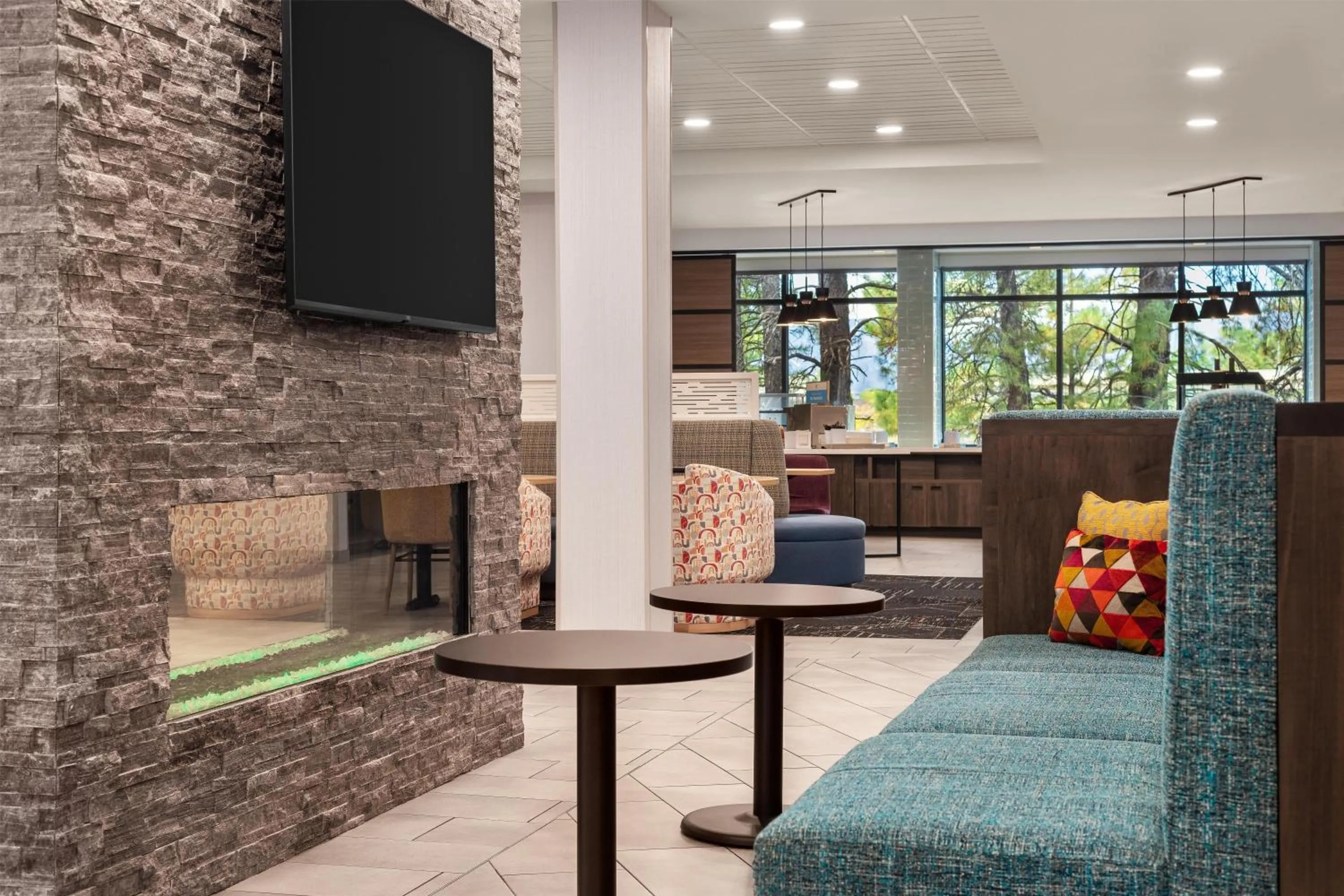 Lobby or reception in Home2 Suites By Hilton Flagstaff
