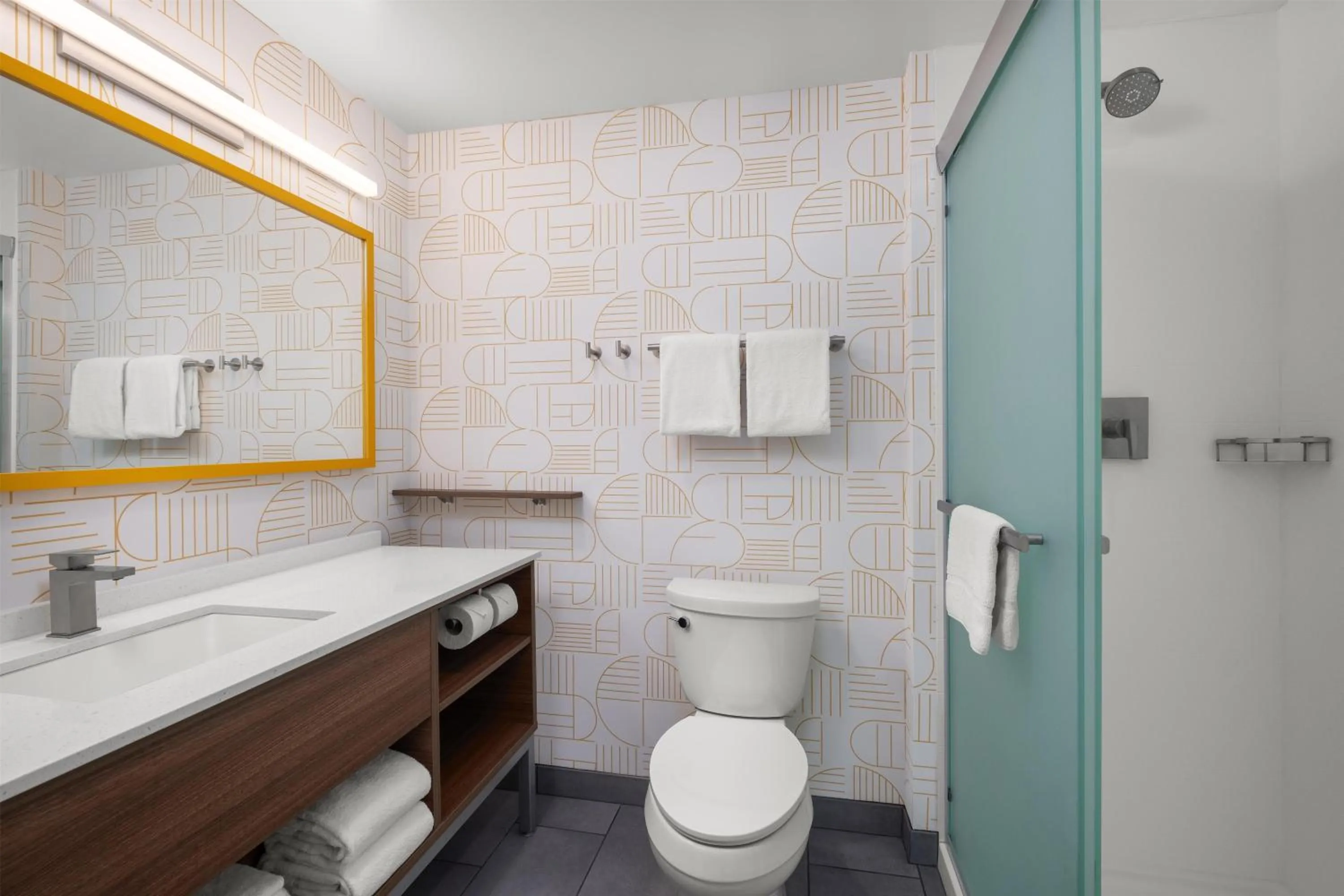 Bathroom in Home2 Suites By Hilton Flagstaff