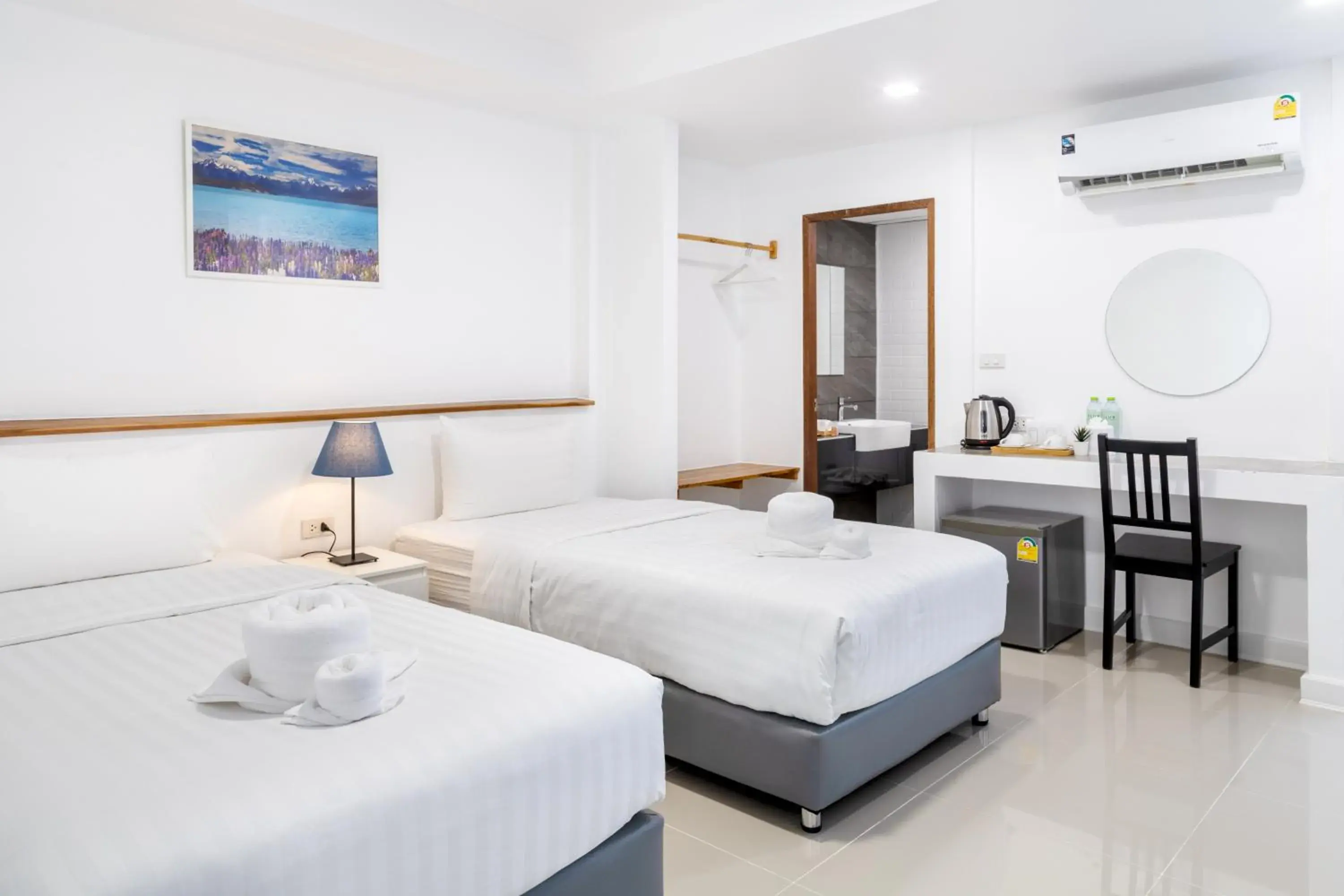 Deluxe Twin Room in Grand Sattahip Hotel by BSH Deluxe Twin Room in Grand Sattahip Hotel by BSH