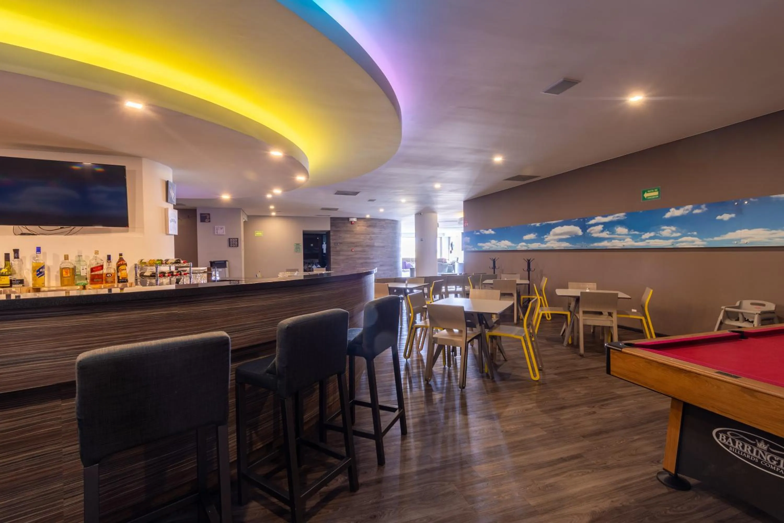 Lounge or bar in Hotel Glow Point - Mulza