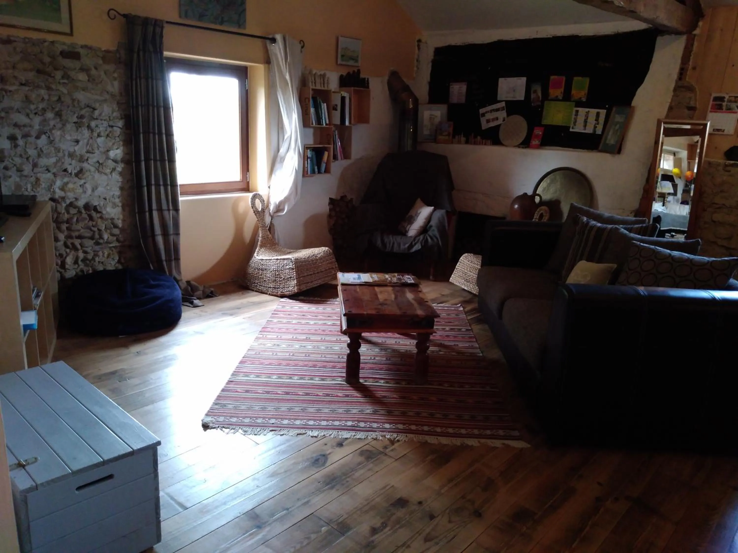 Communal lounge/ TV room in Viella Vacances