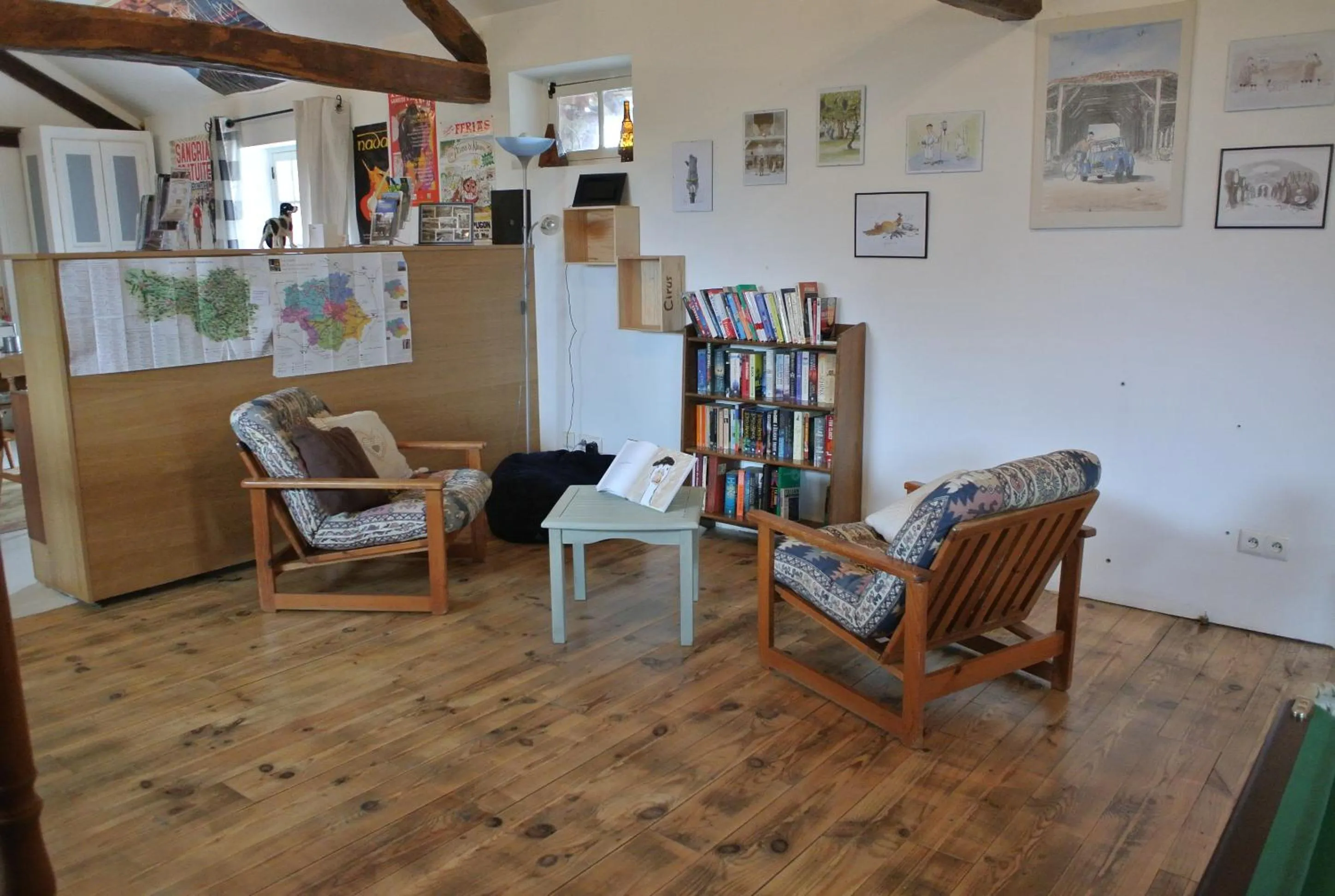 Communal lounge/ TV room in Viella Vacances