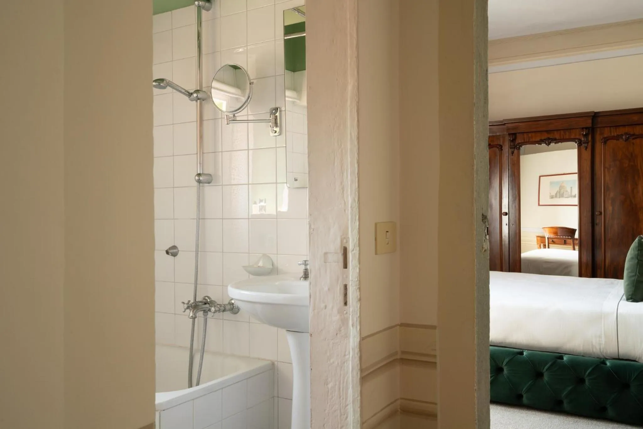 Bathroom in Loggiato Dei Serviti