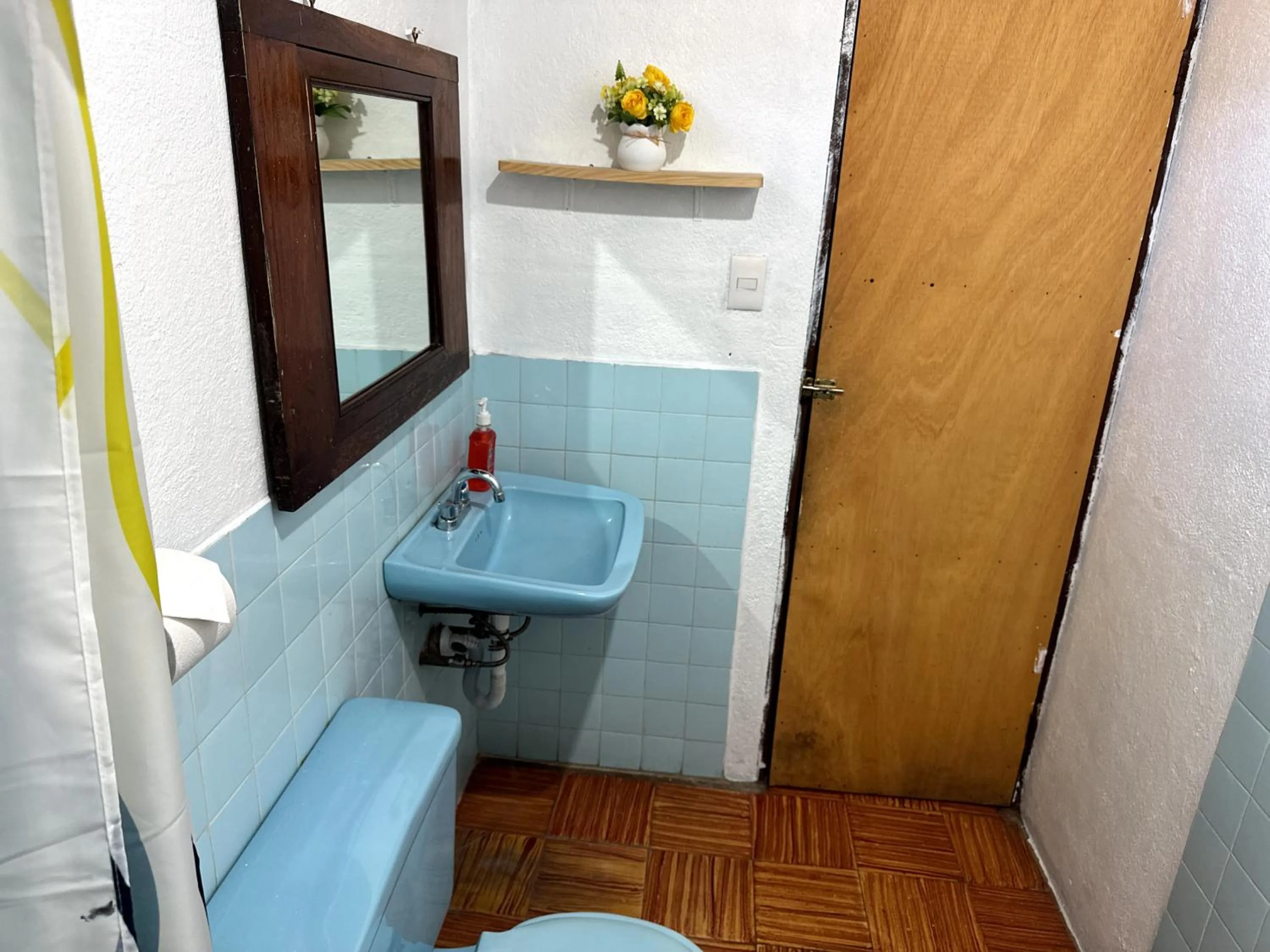 Toilet in Hotel Hanna Resort