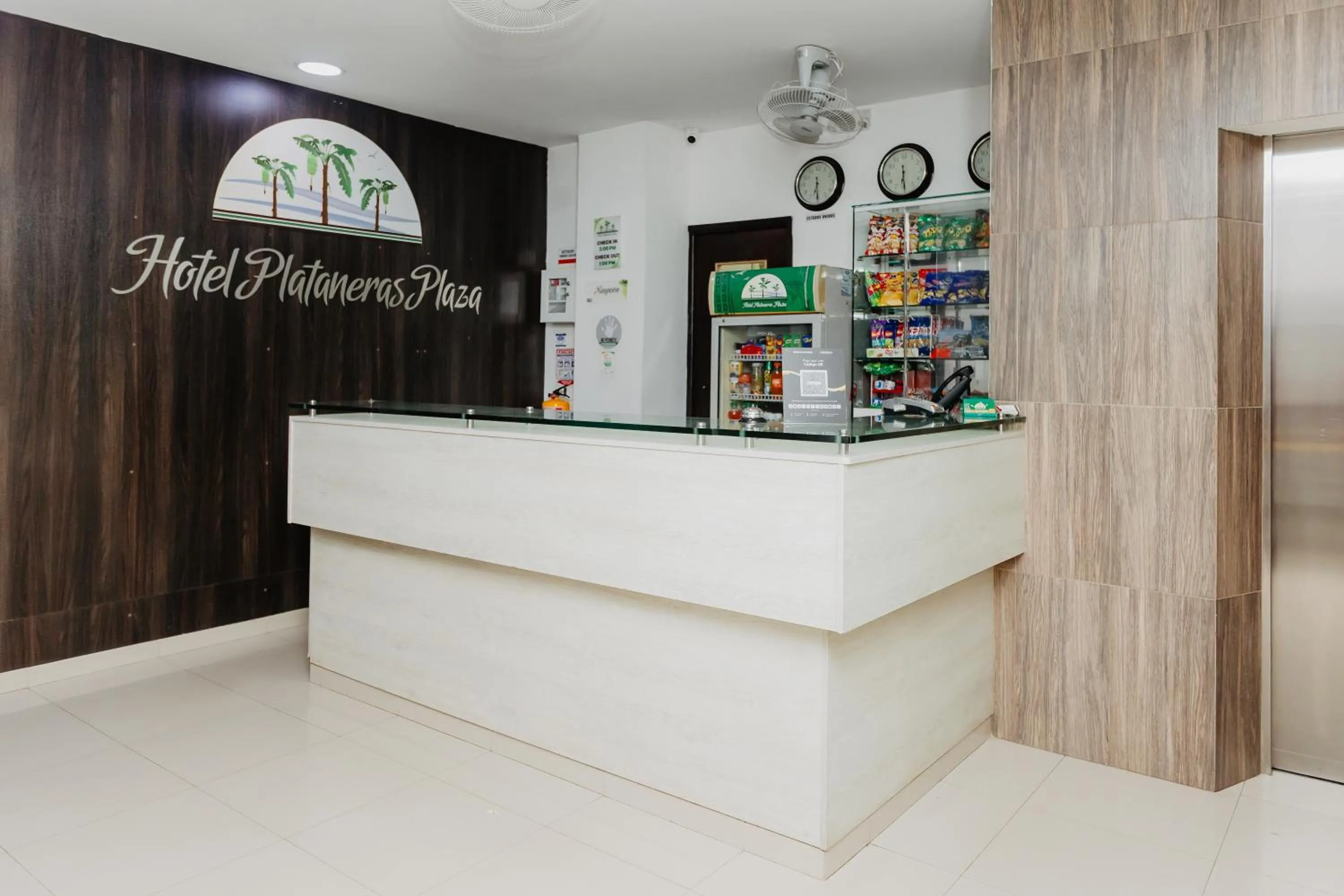 Lobby or reception in Hotel Plataneras Plaza