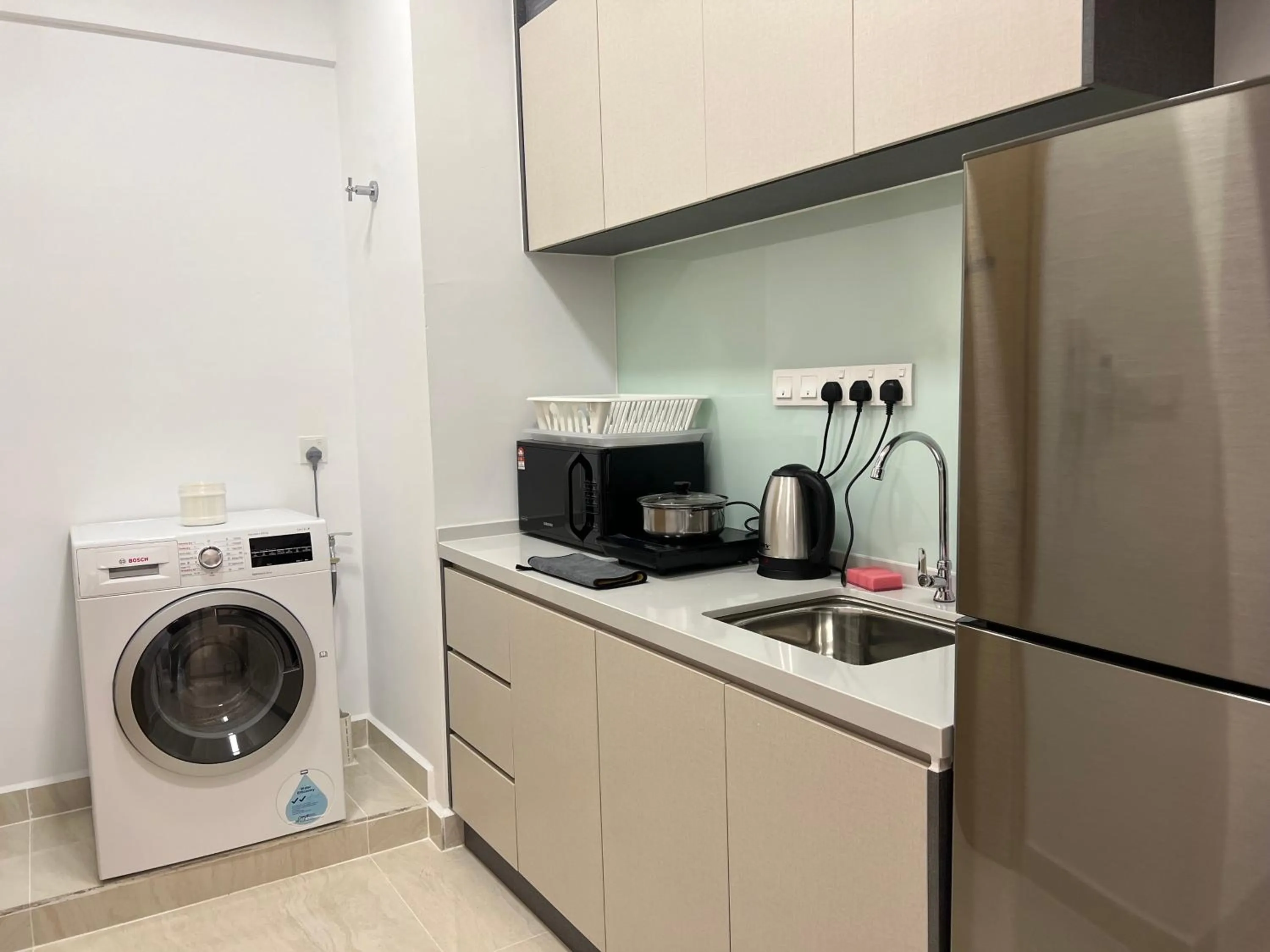 Coffee/tea facilities in The Colony By Infinitum Flixses