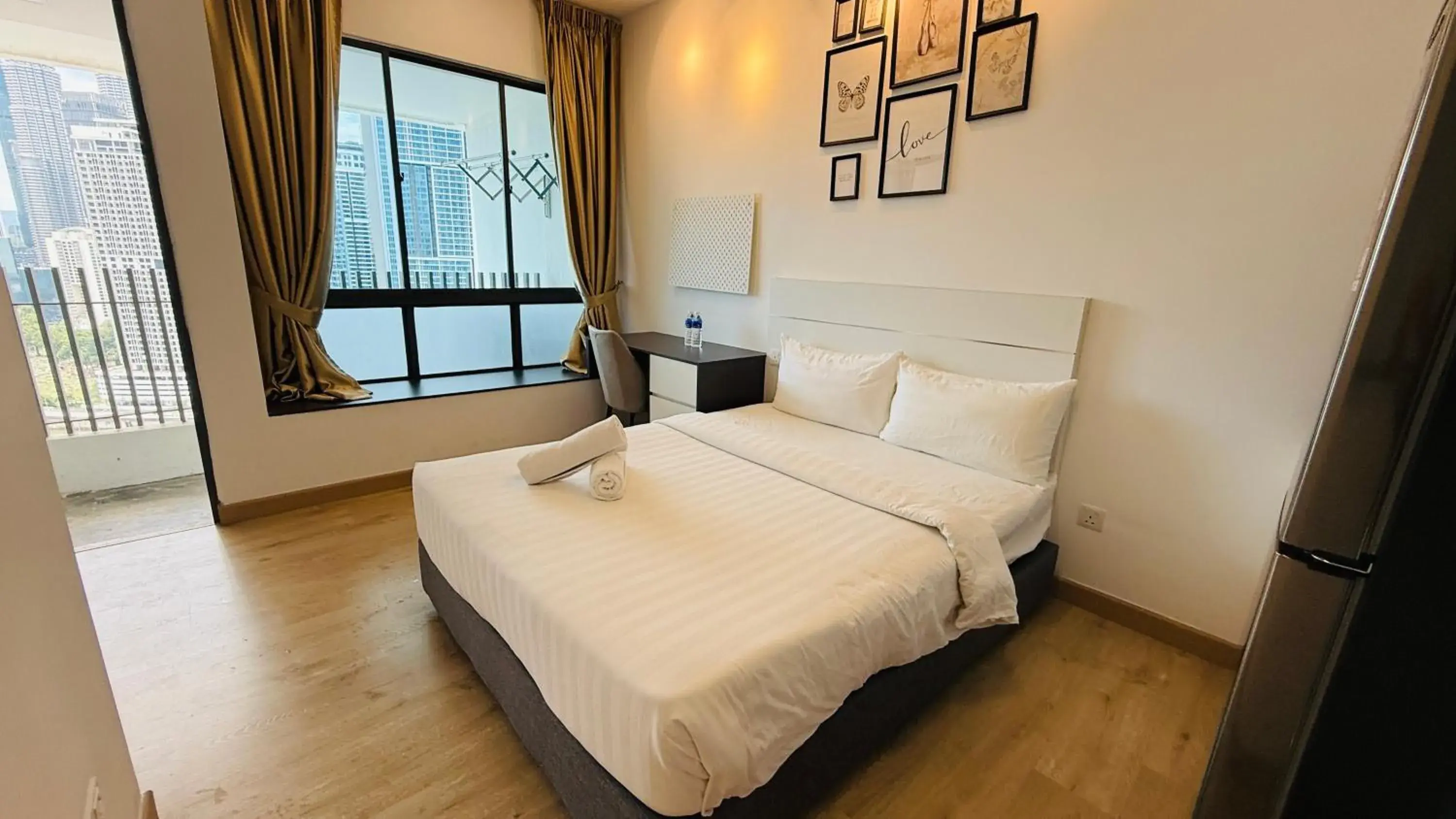 Studio with Balcony in The Colony By Infinitum Flixses Studio with Balcony in The Colony By Infinitum Flixses