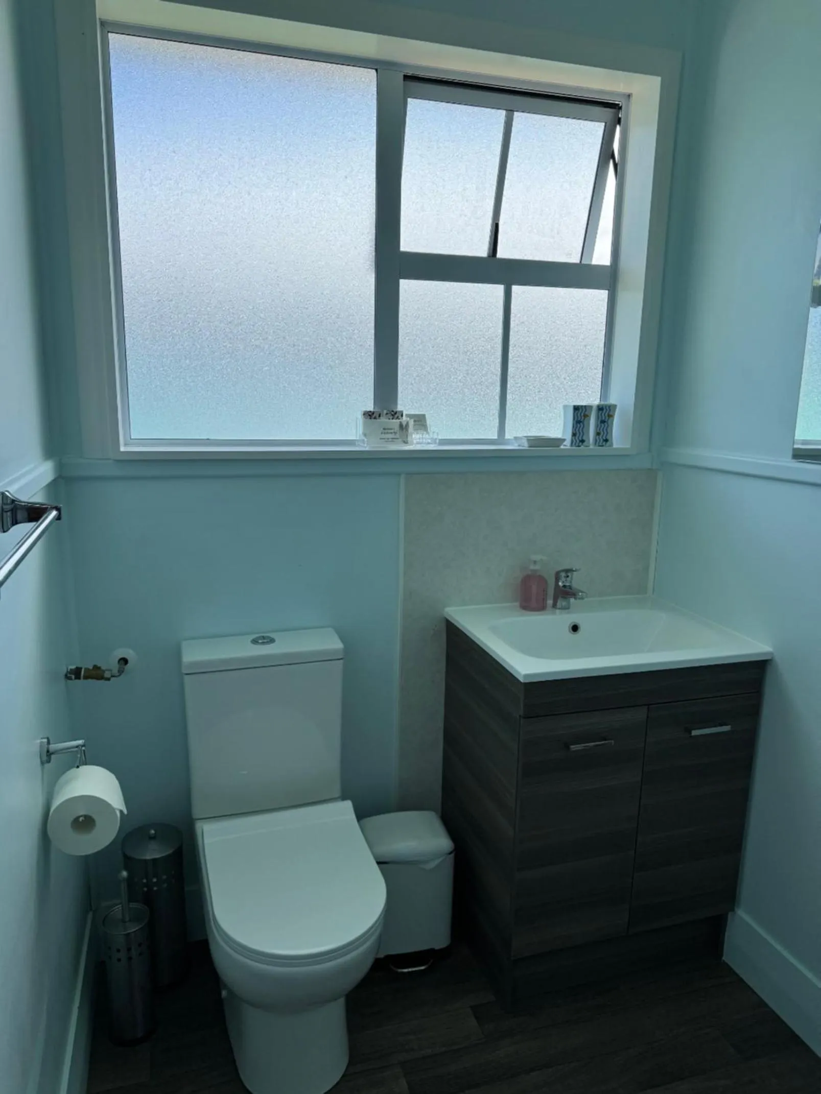 Bathroom in Te Mahia Bay Resort