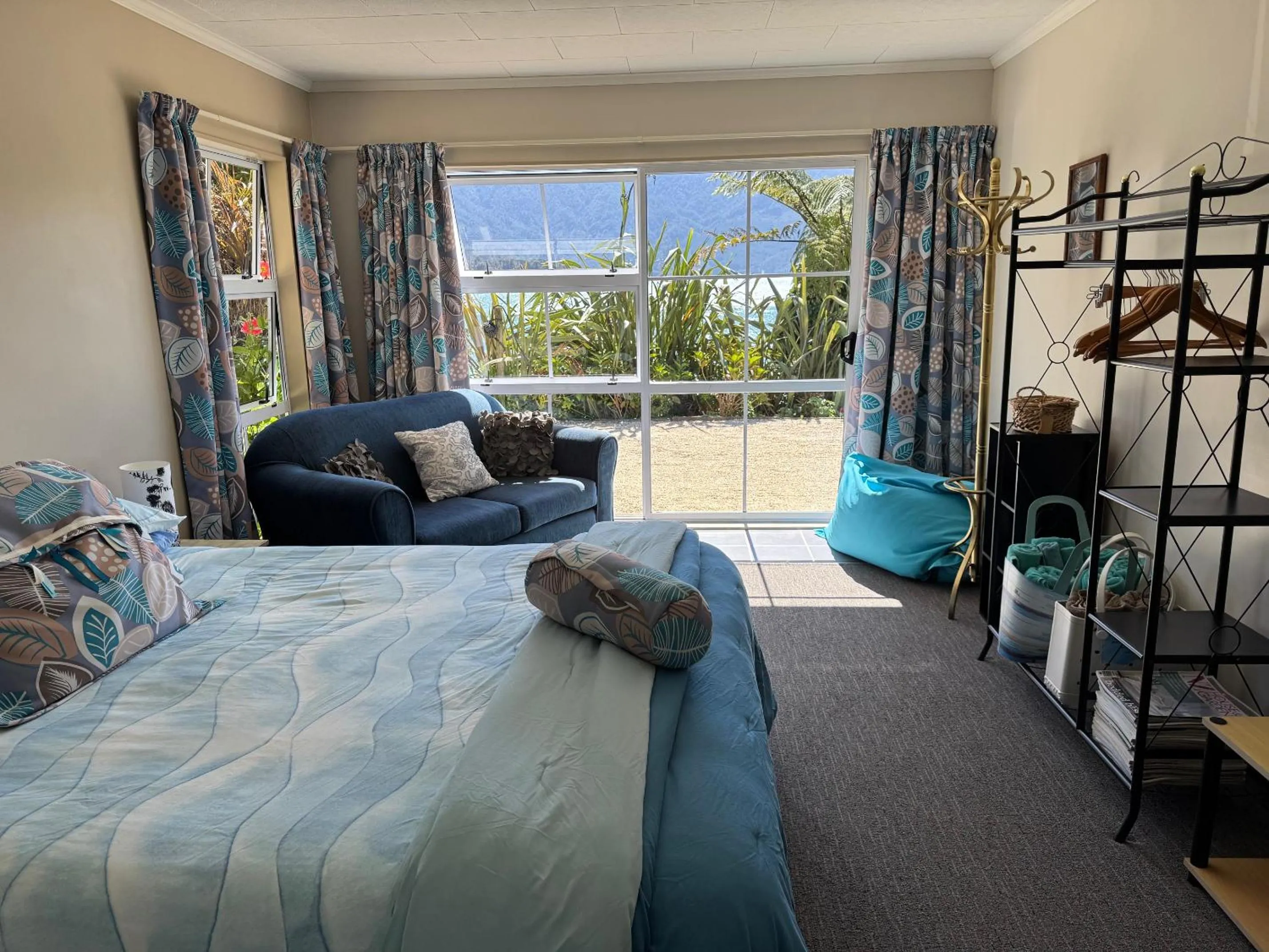 Bedroom, Bed in Te Mahia Bay Resort