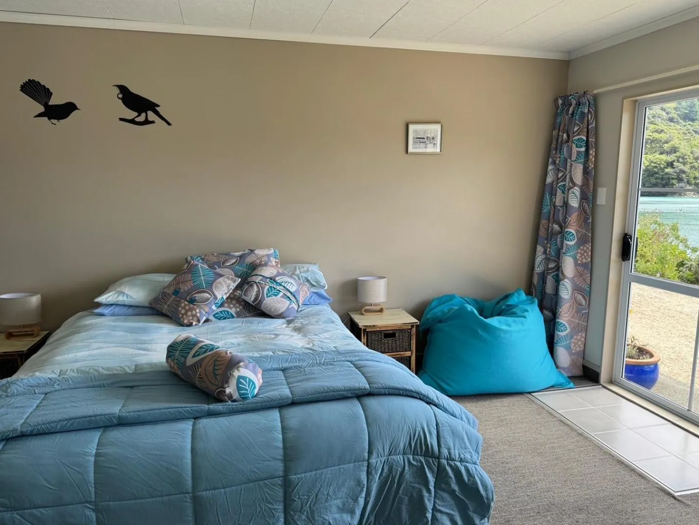 Bedroom, Bed in Te Mahia Bay Resort