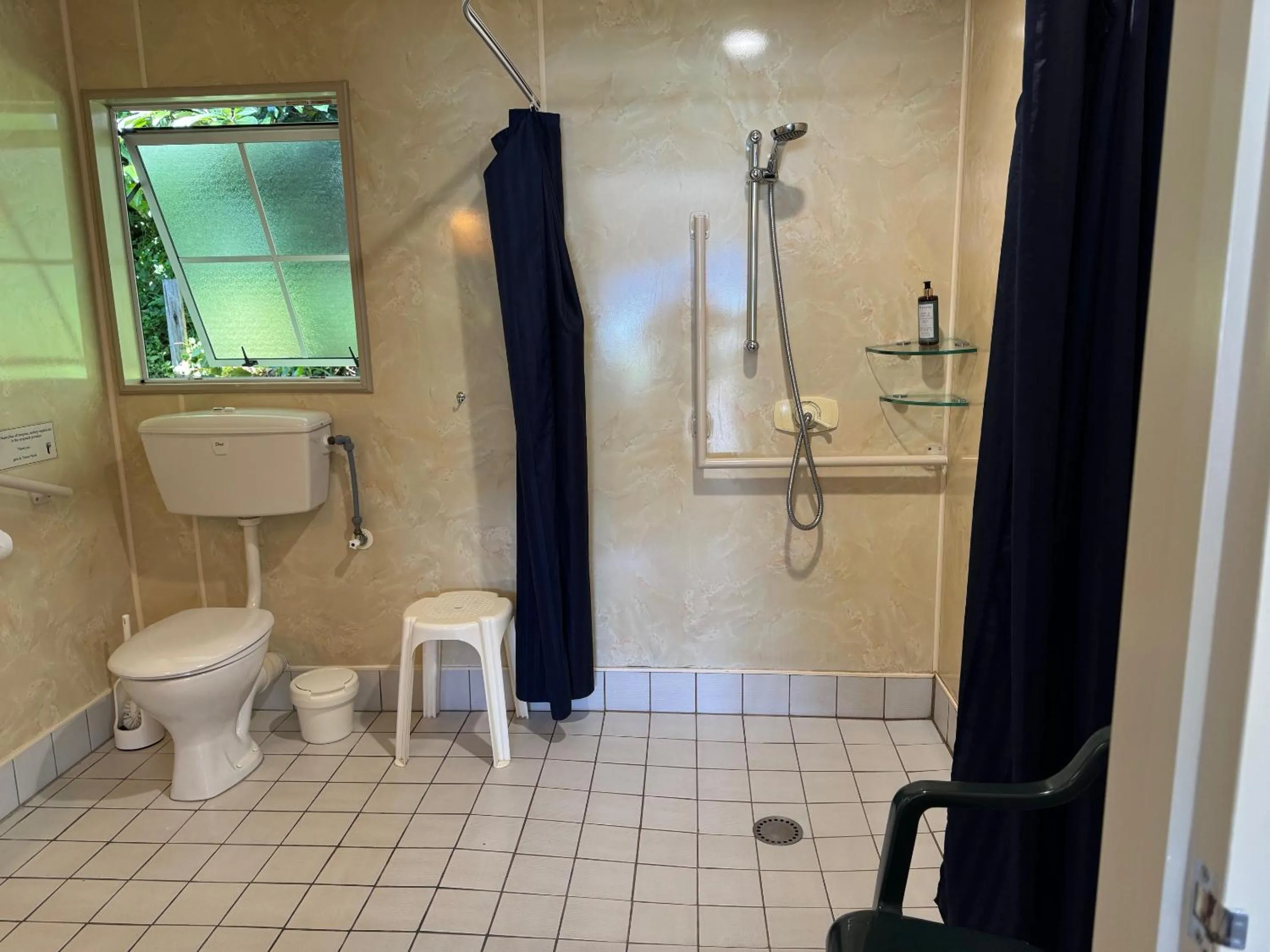 Facility for disabled guests in Te Mahia Bay Resort