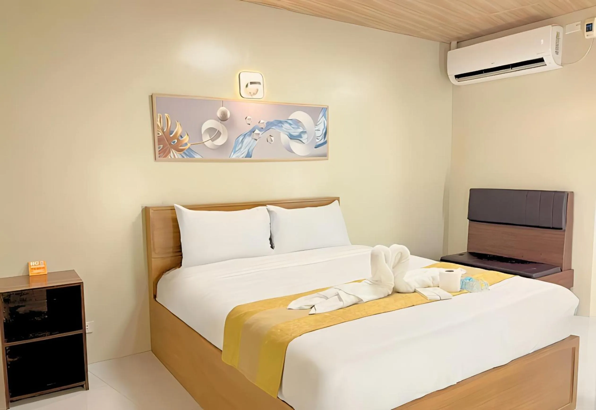 Bed in Algers Suites