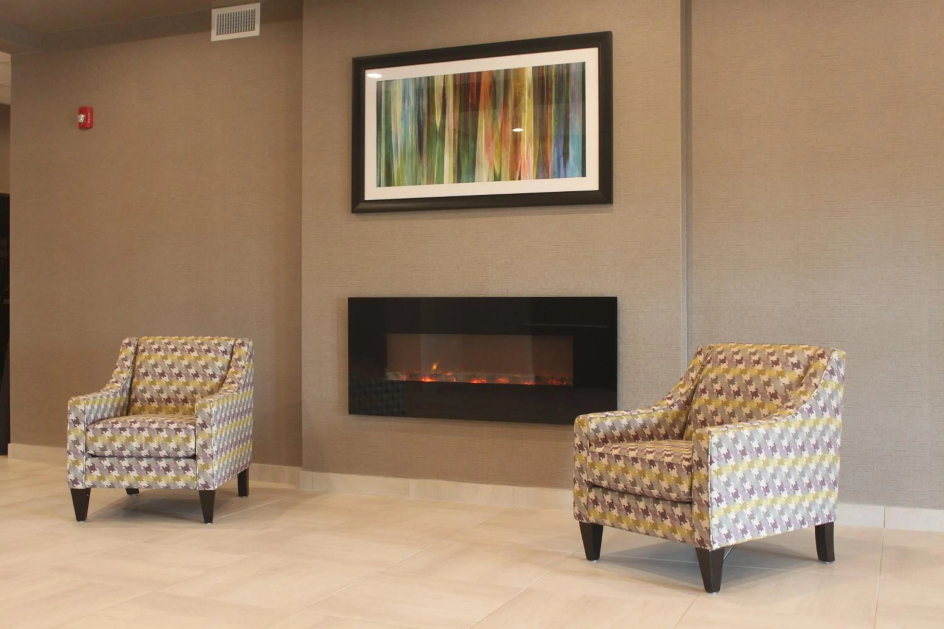 Lobby or reception in Meridian Inn & Suites Lloydminster