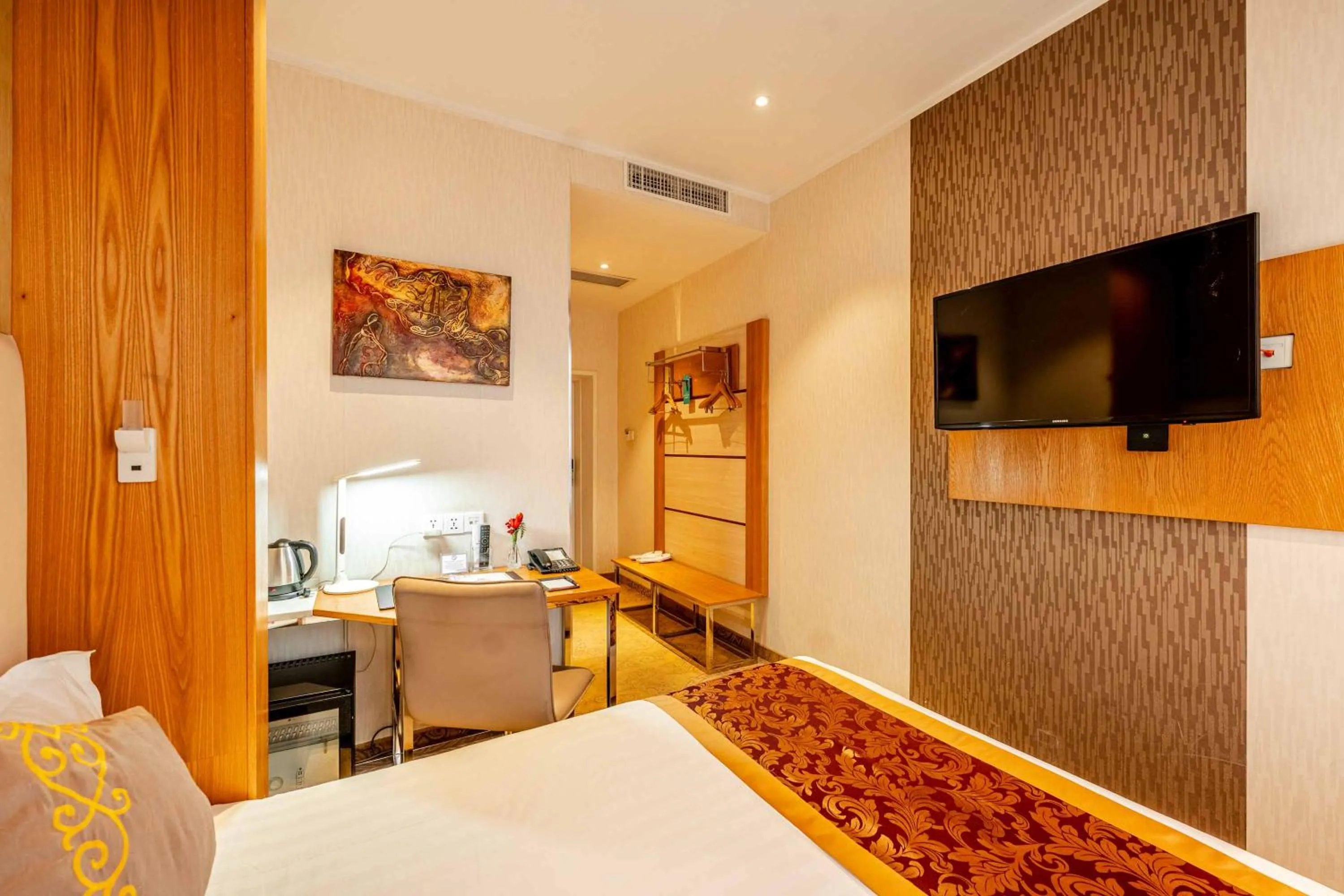 Bed in H9 Hotel Nine Ulaanbaatar