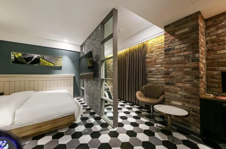 Bed in Awesome Boutique Hotel