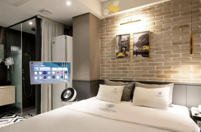 Bed in Awesome Boutique Hotel