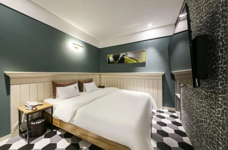 Bed in Awesome Boutique Hotel