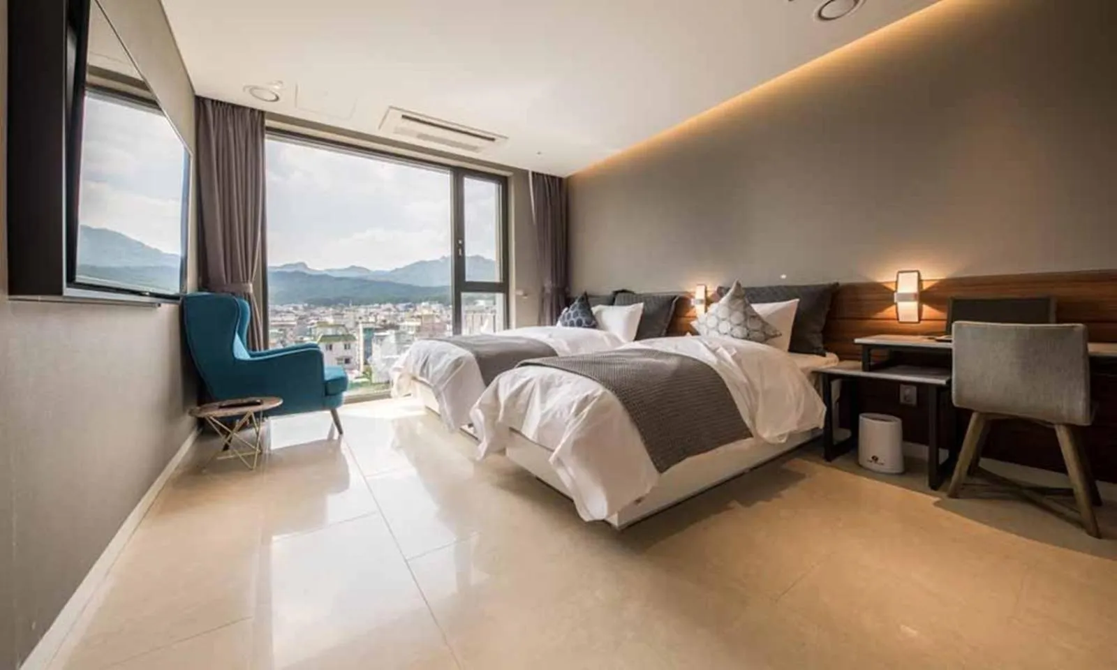 Bed in Dobong Hotel Bay204