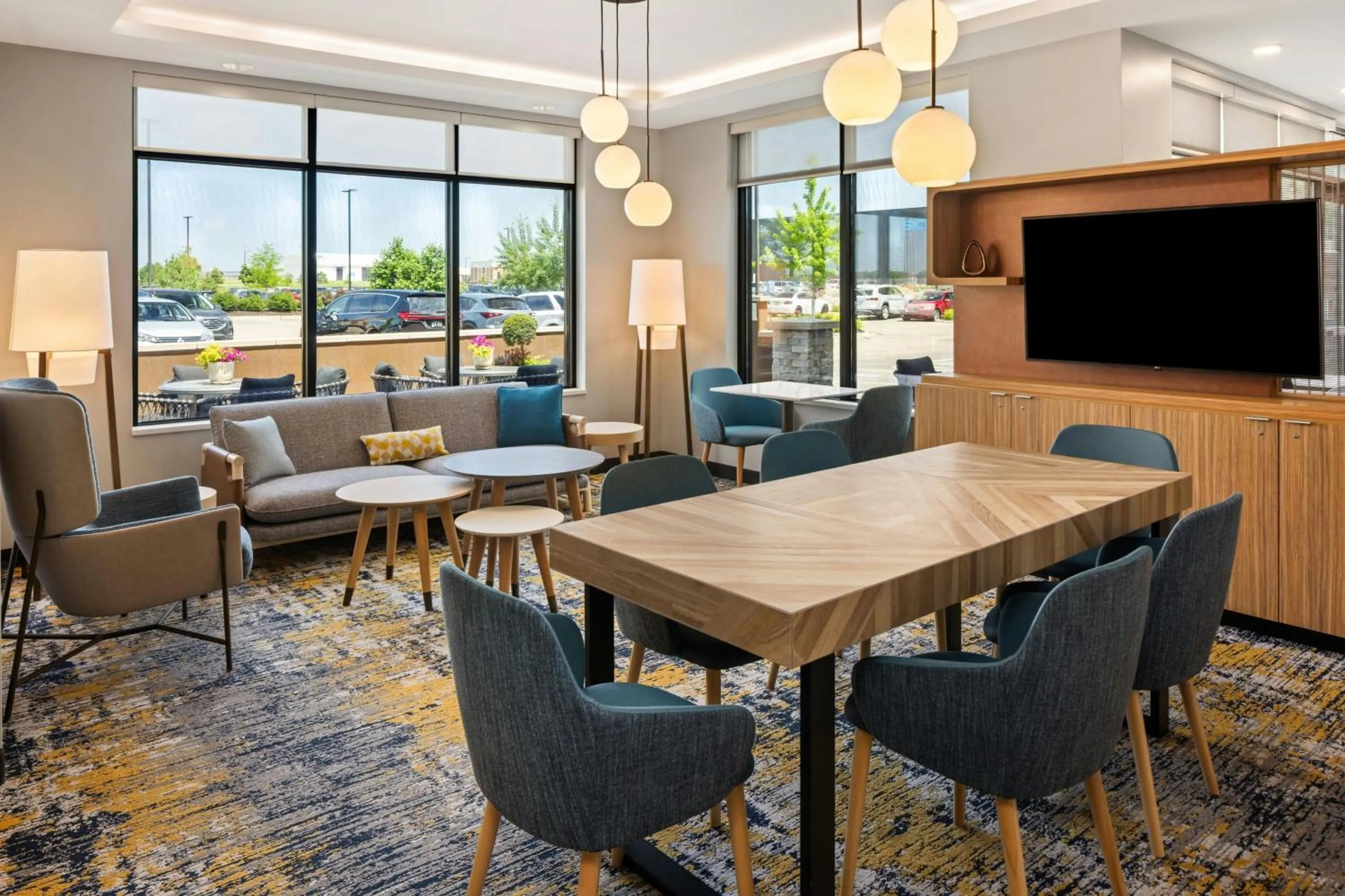 Lobby or reception in TownePlace Suites by Marriott Minneapolis near Mall of America