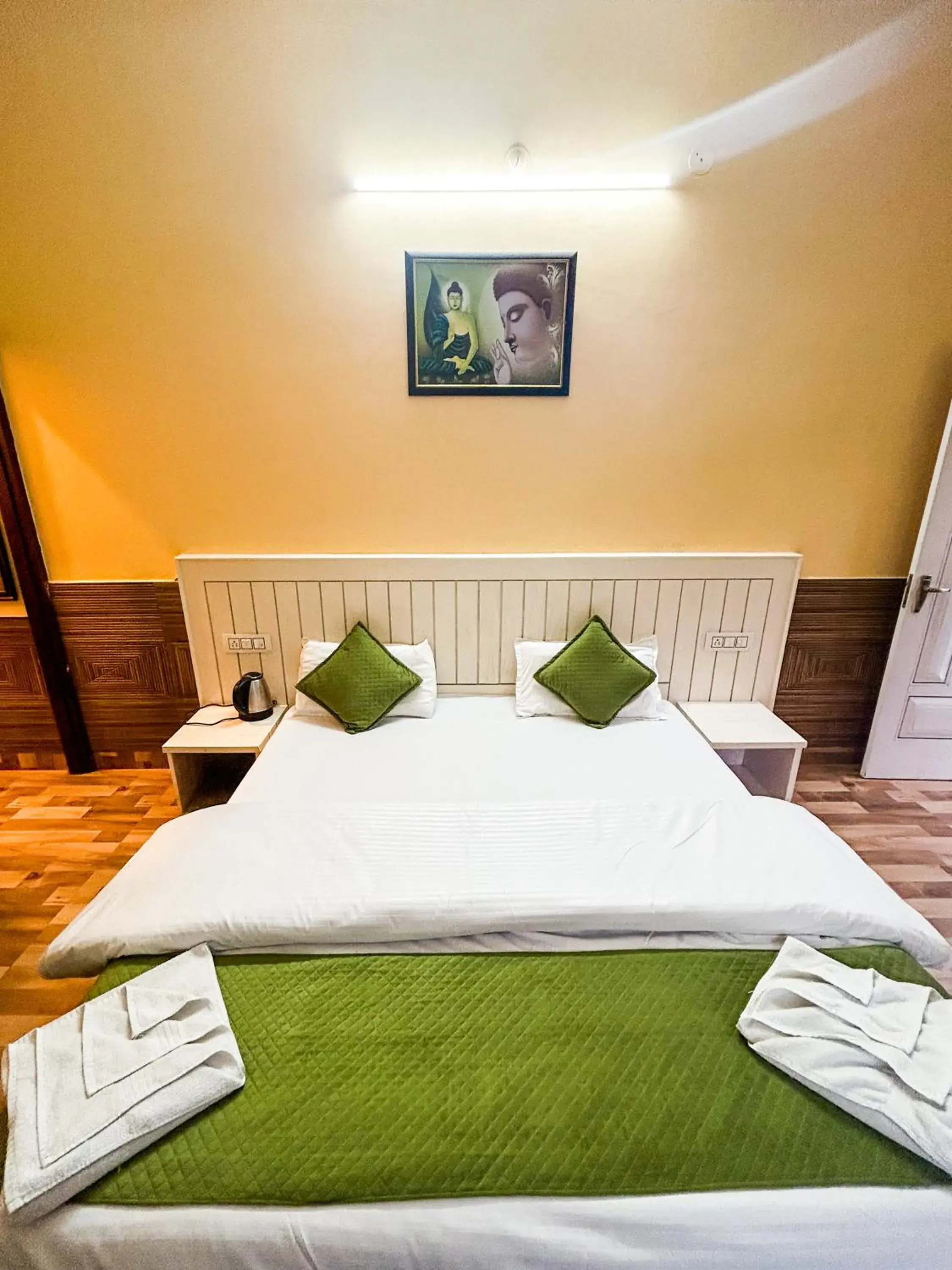 Double or Twin Room with Private Bathroom - single occupancy in Vacation home Double or Twin Room with Private Bathroom - single occupancy in Vacation home