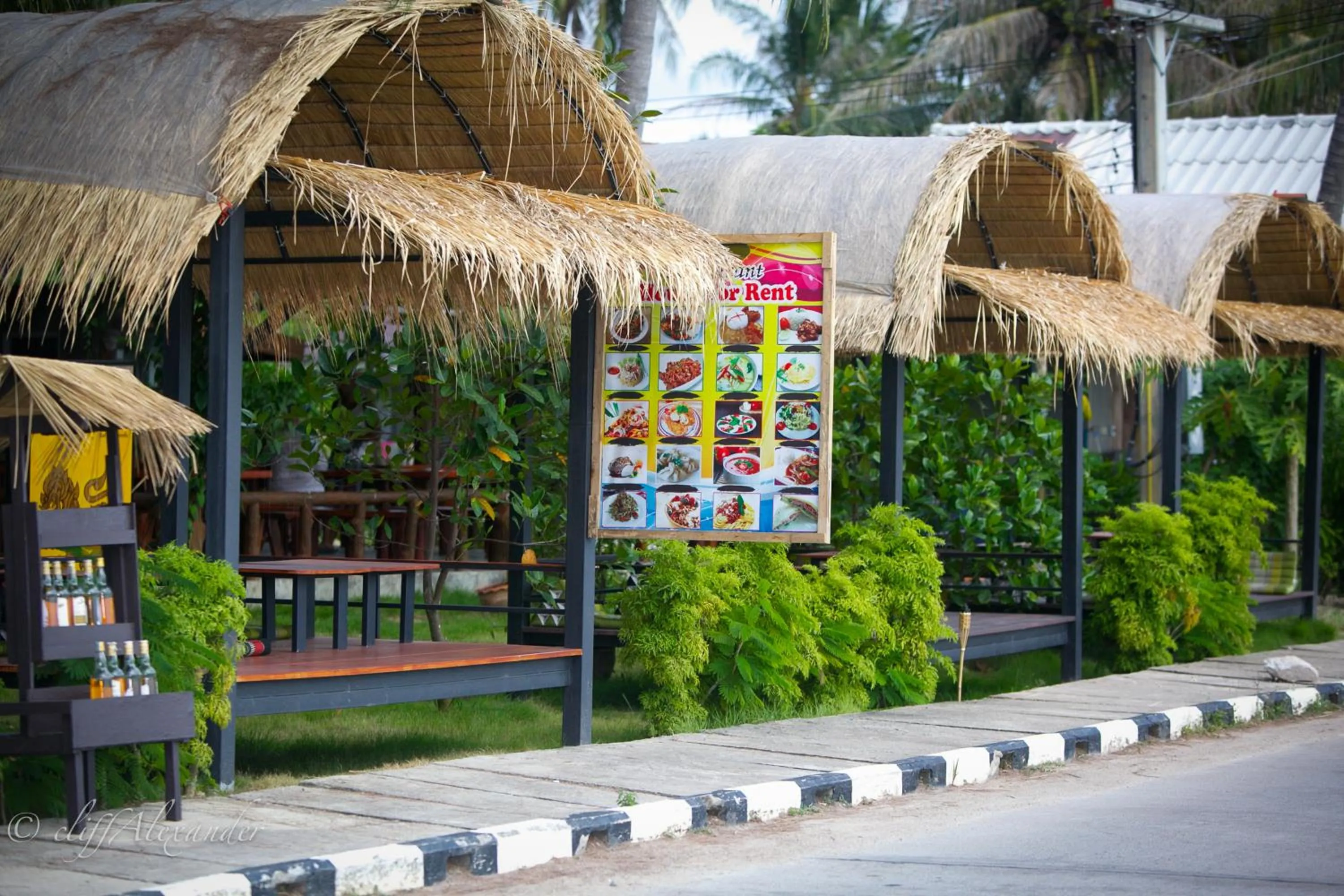 Restaurant/places to eat in The Ford SunSet Beach Resort