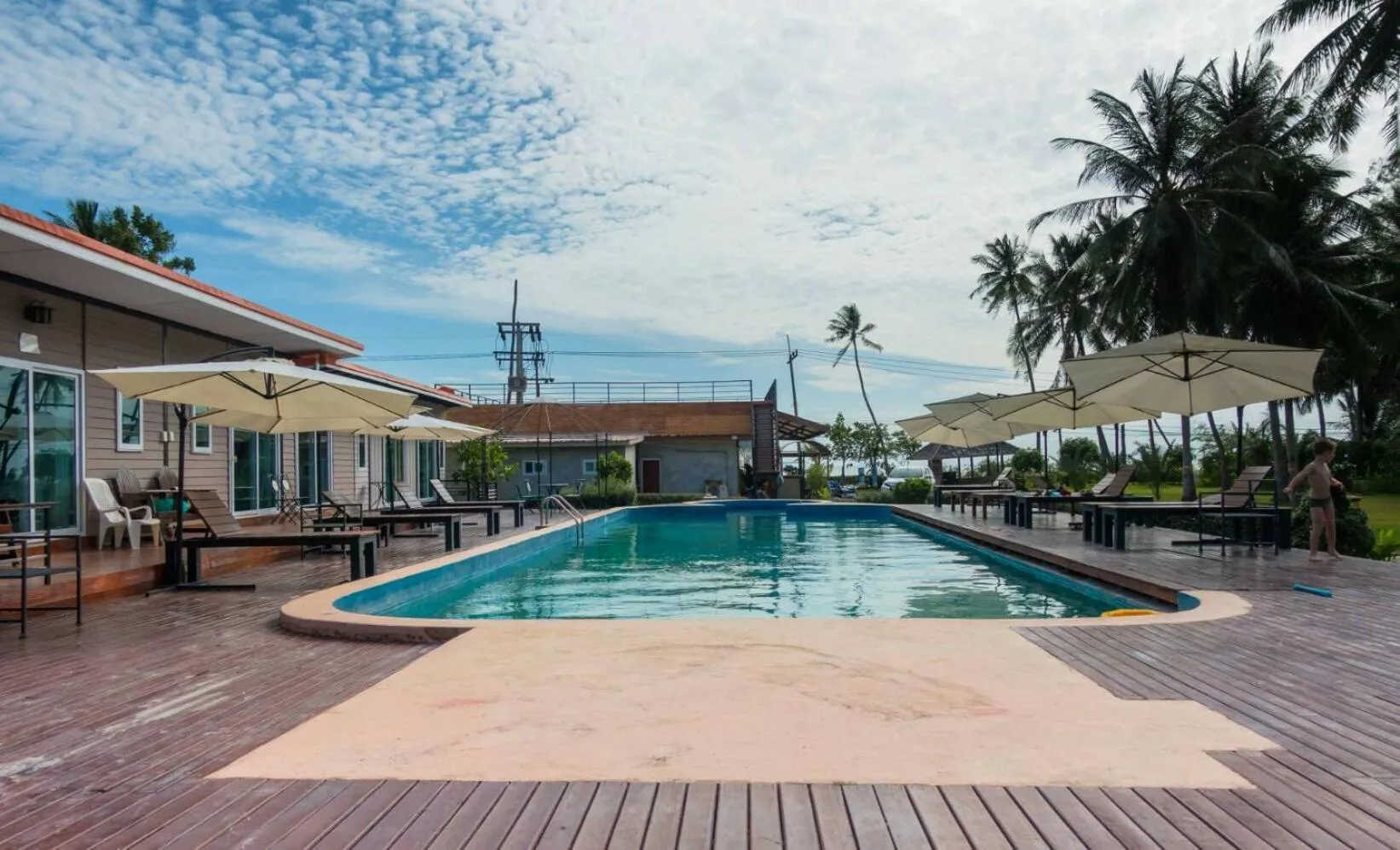 BBQ facilities in The Ford SunSet Beach Resort