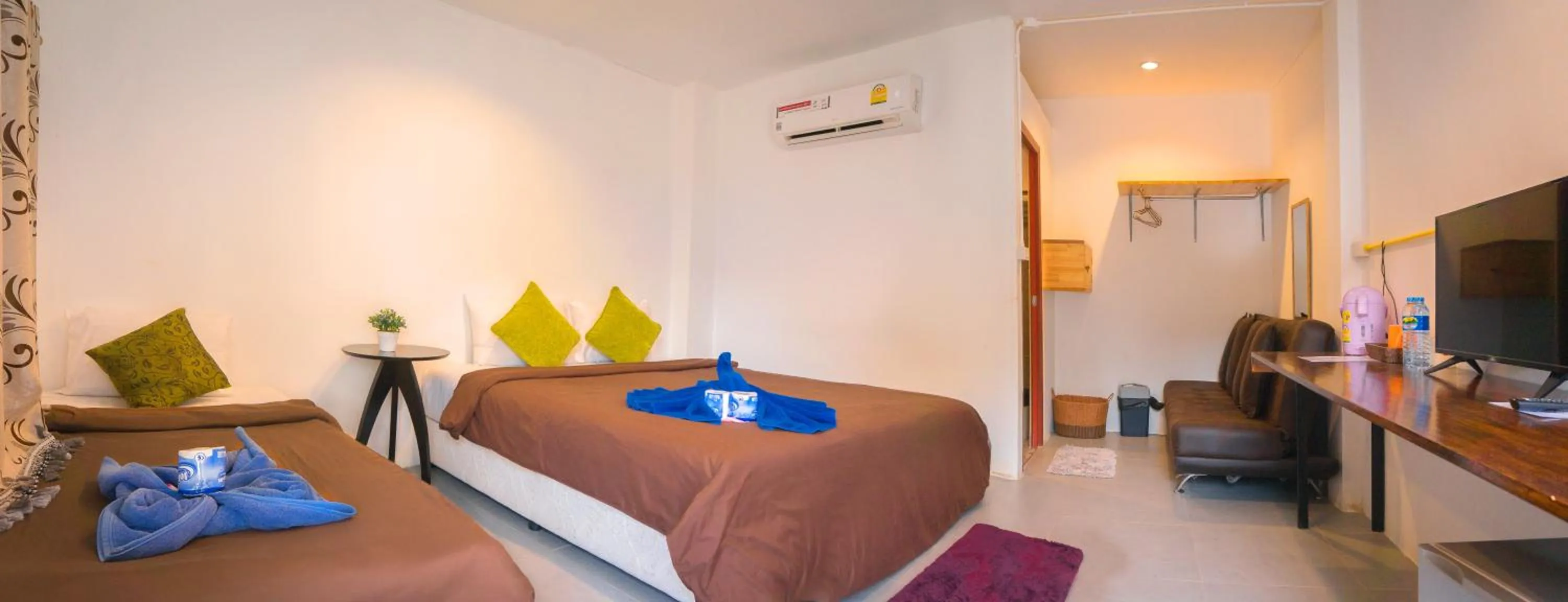 Bed in Pink Easy Homes Koh Phangan