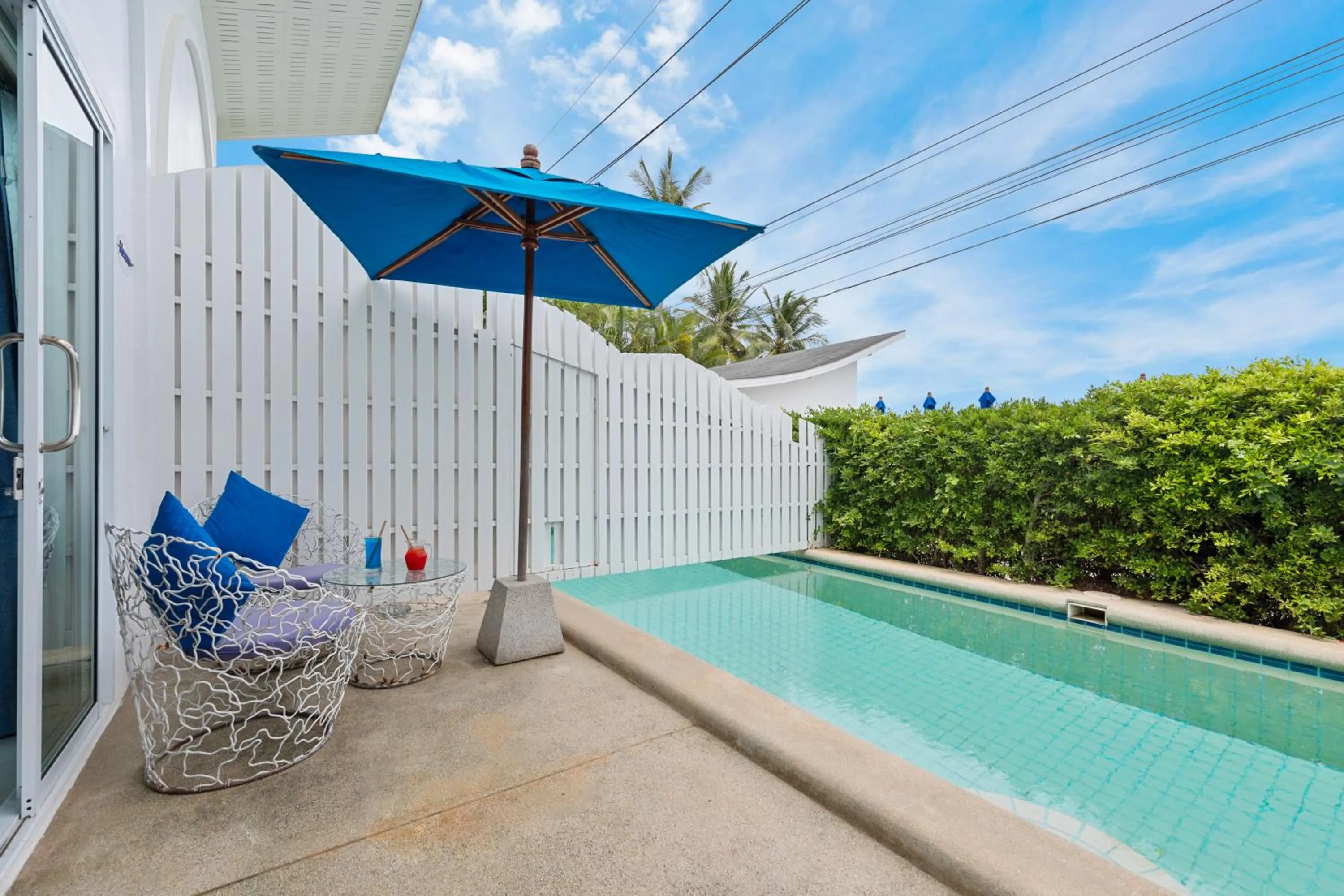 Swimming pool in La Perle Resort Koh Samui