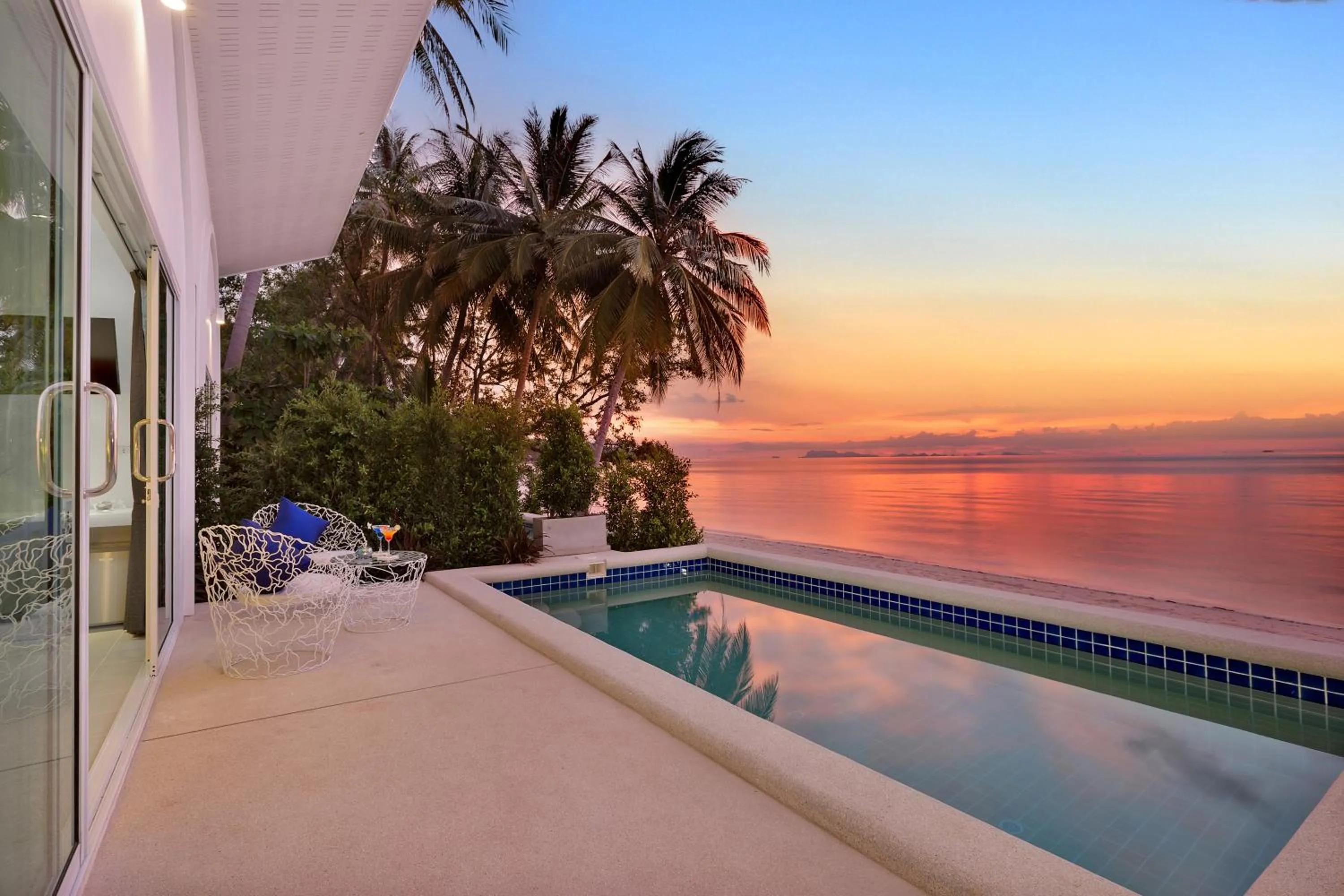 Swimming pool in La Perle Resort Koh Samui