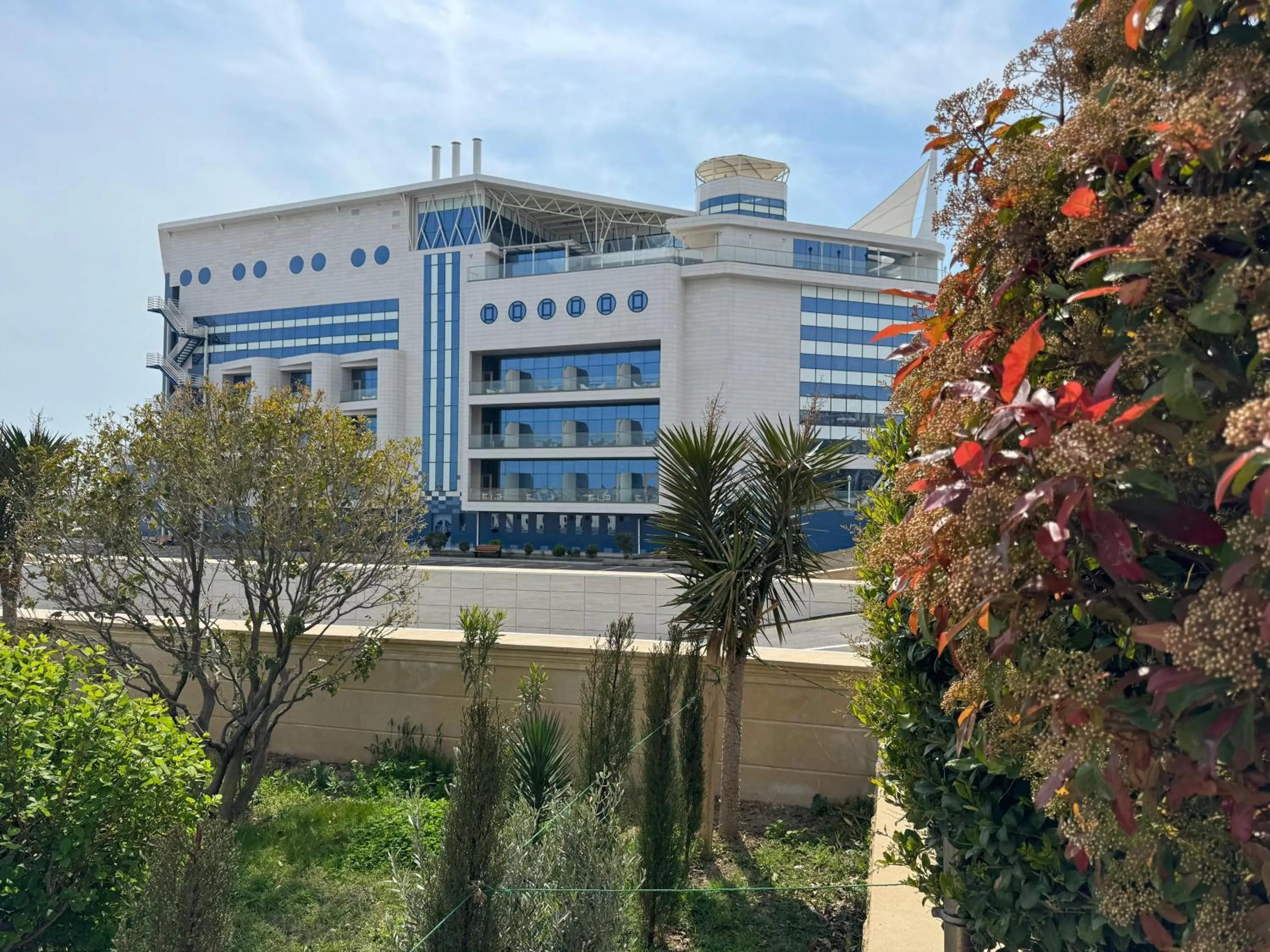 Property building in Titanik Baku