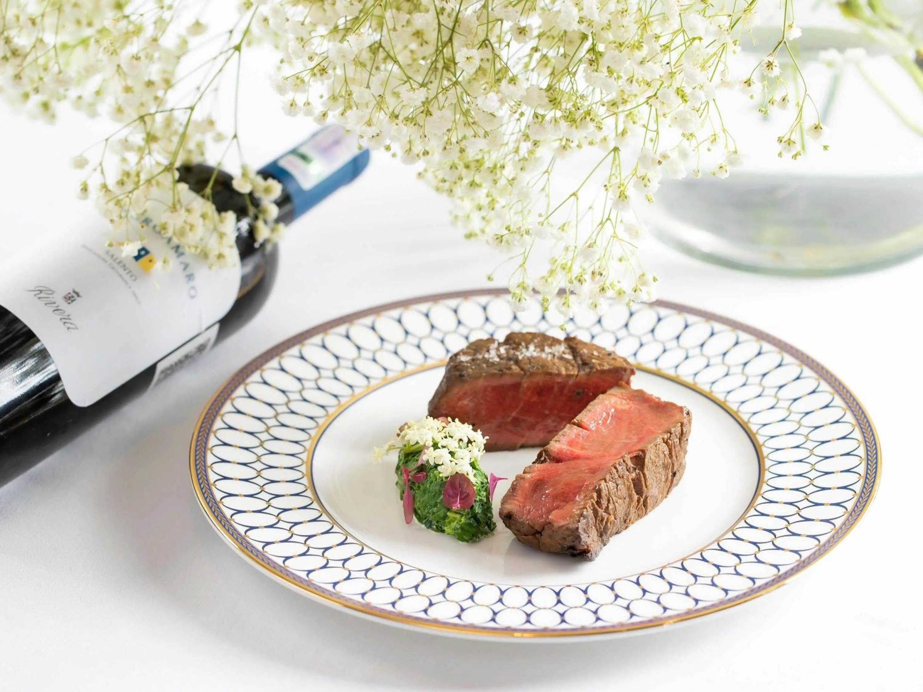 Restaurant/places to eat in Raffles Jakarta