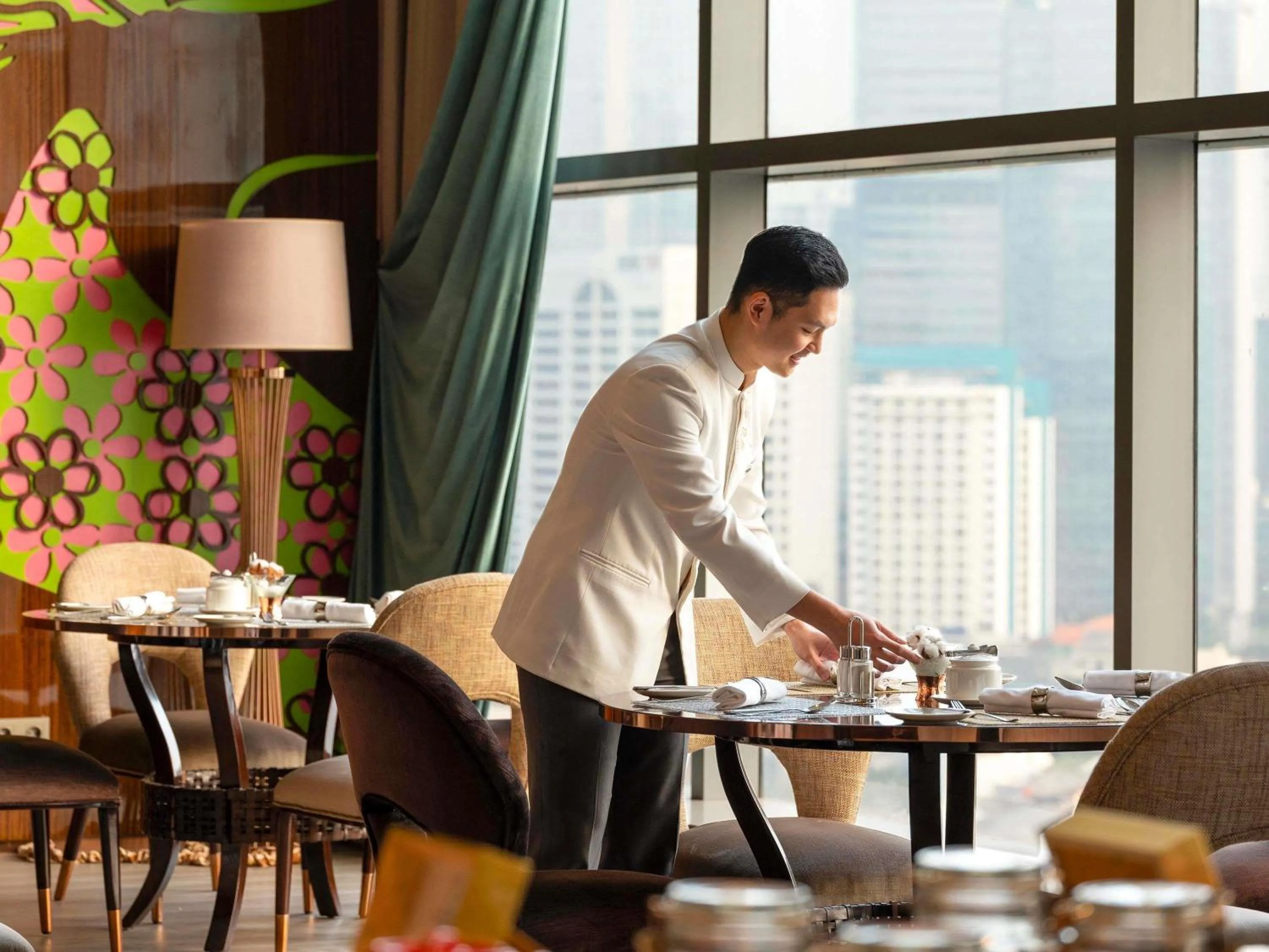 Restaurant/places to eat in Raffles Jakarta